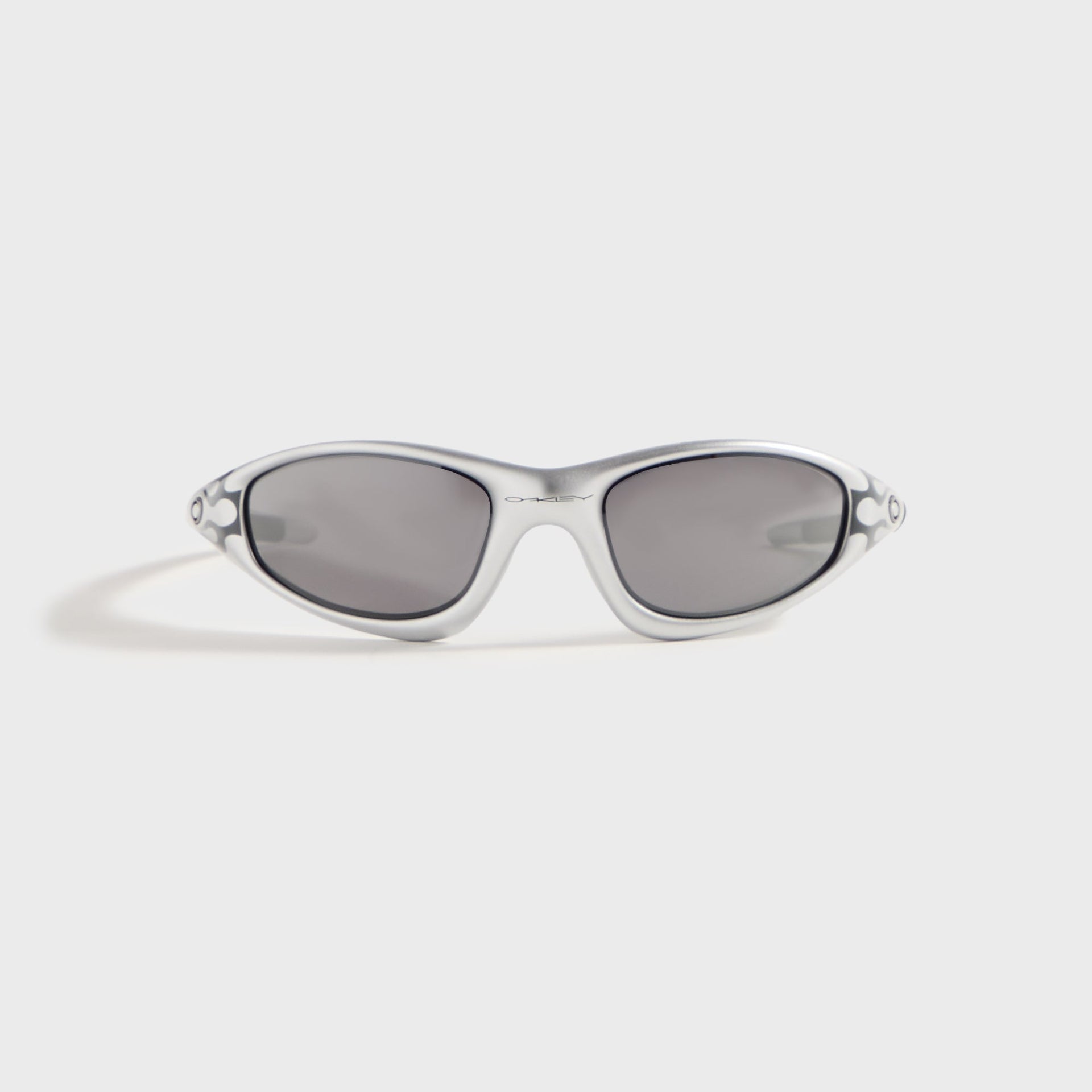 Oakley Straight Jacket 99 in XinSilver Flames / Prizm Black