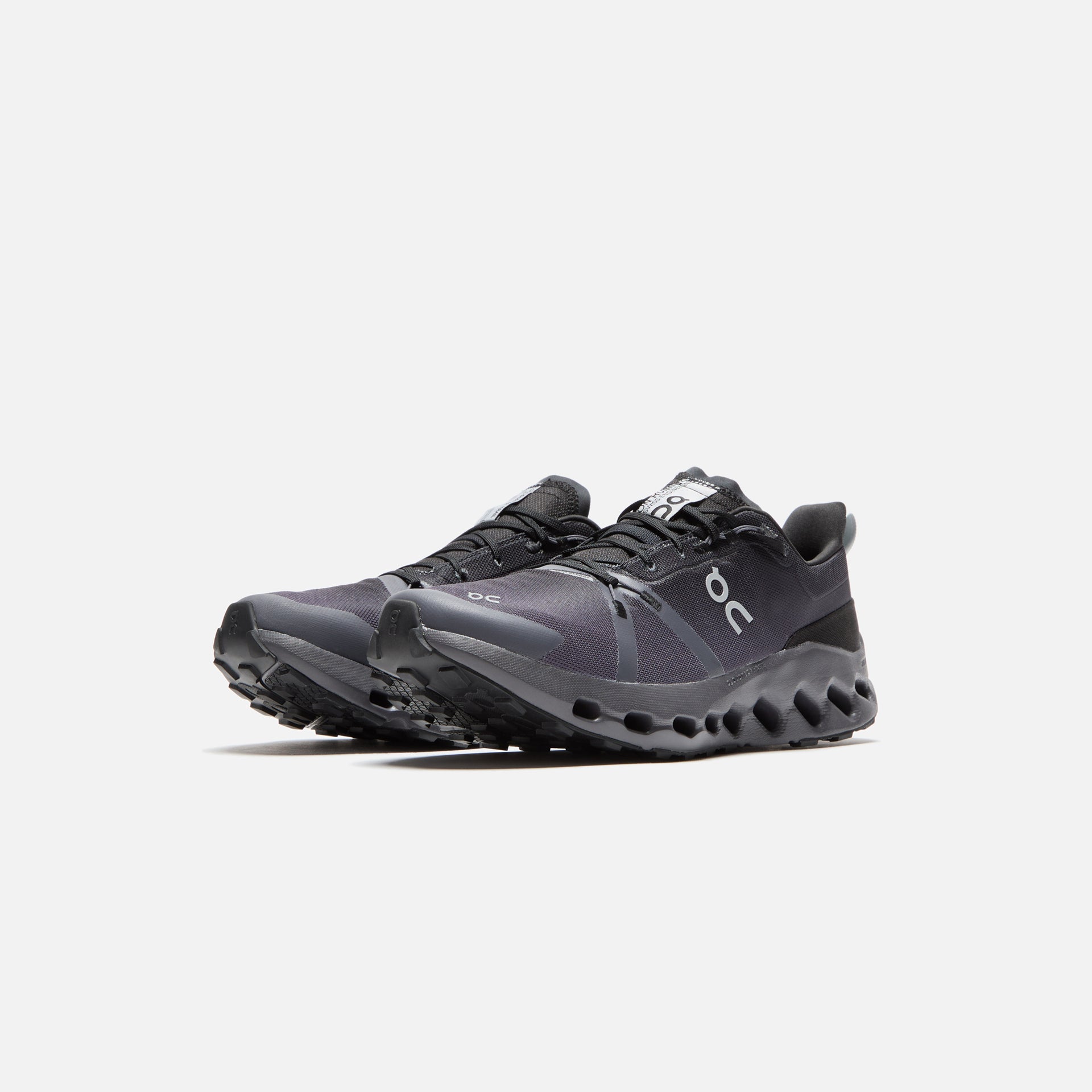 On Running Cloudsurfer Trail - Black / Eclipse