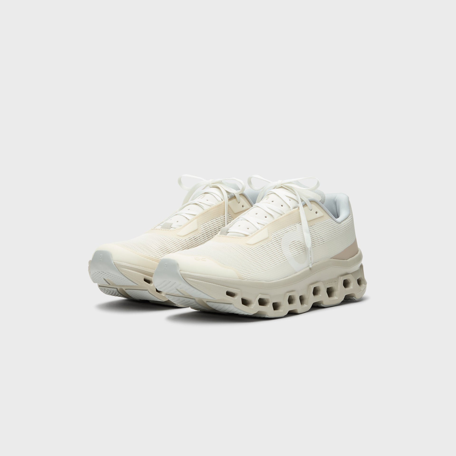 On Running Cloudmonster - Void Dew / Truffle