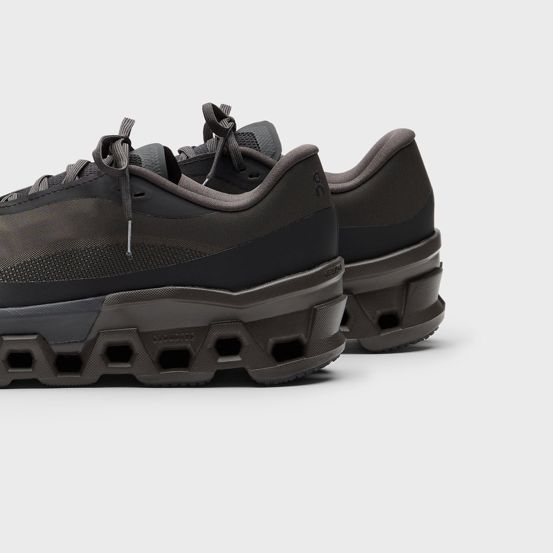 On Running x Post Archive Faction WMNS Cloudmonster 2 - Thorn / Brown