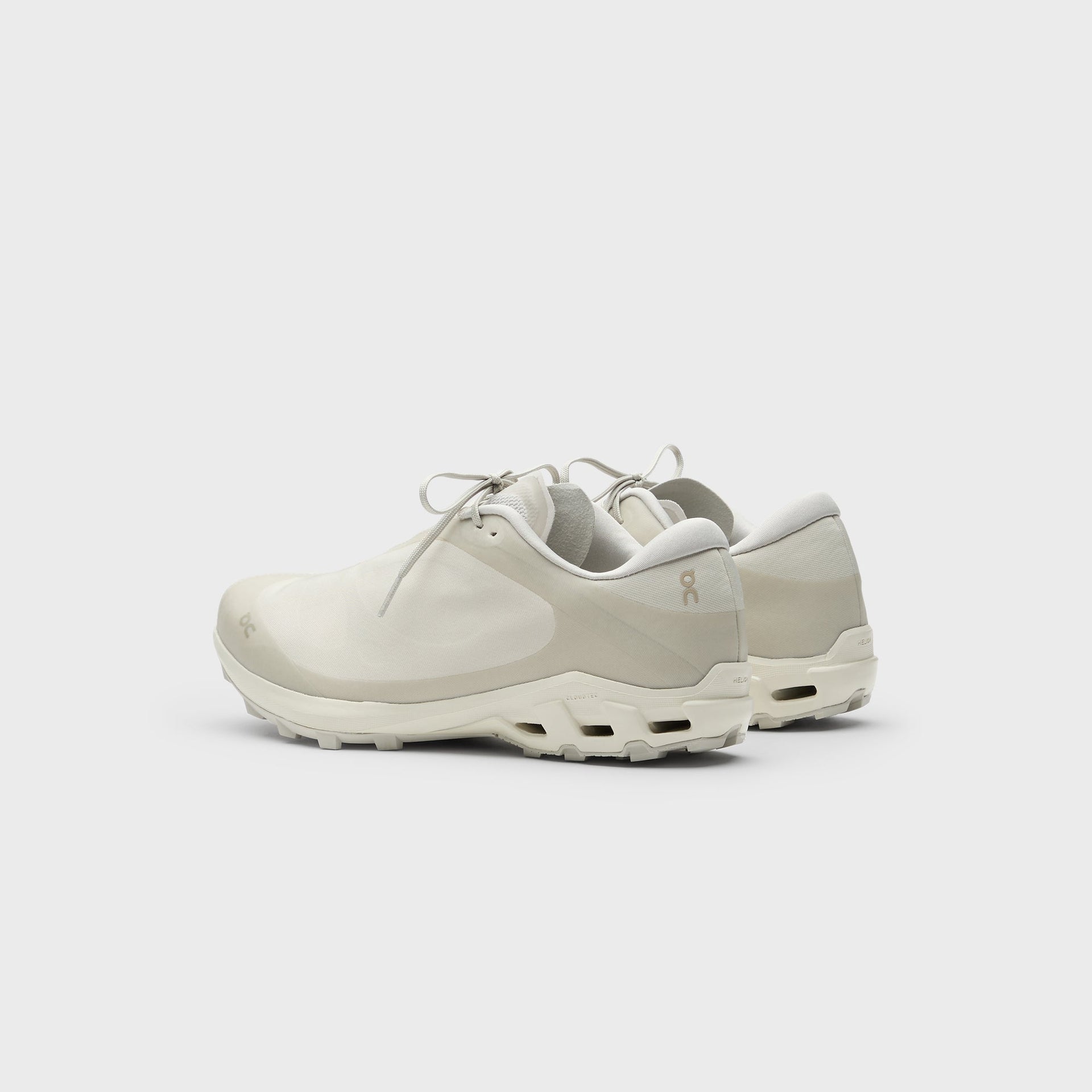 On Running x Post Archive Faction WMNS Cloudventure Peak - Ice / Moon