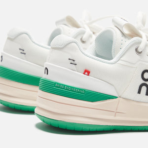 On Running WMNS The Roger Pro Exclusive - White / Mint – Kith