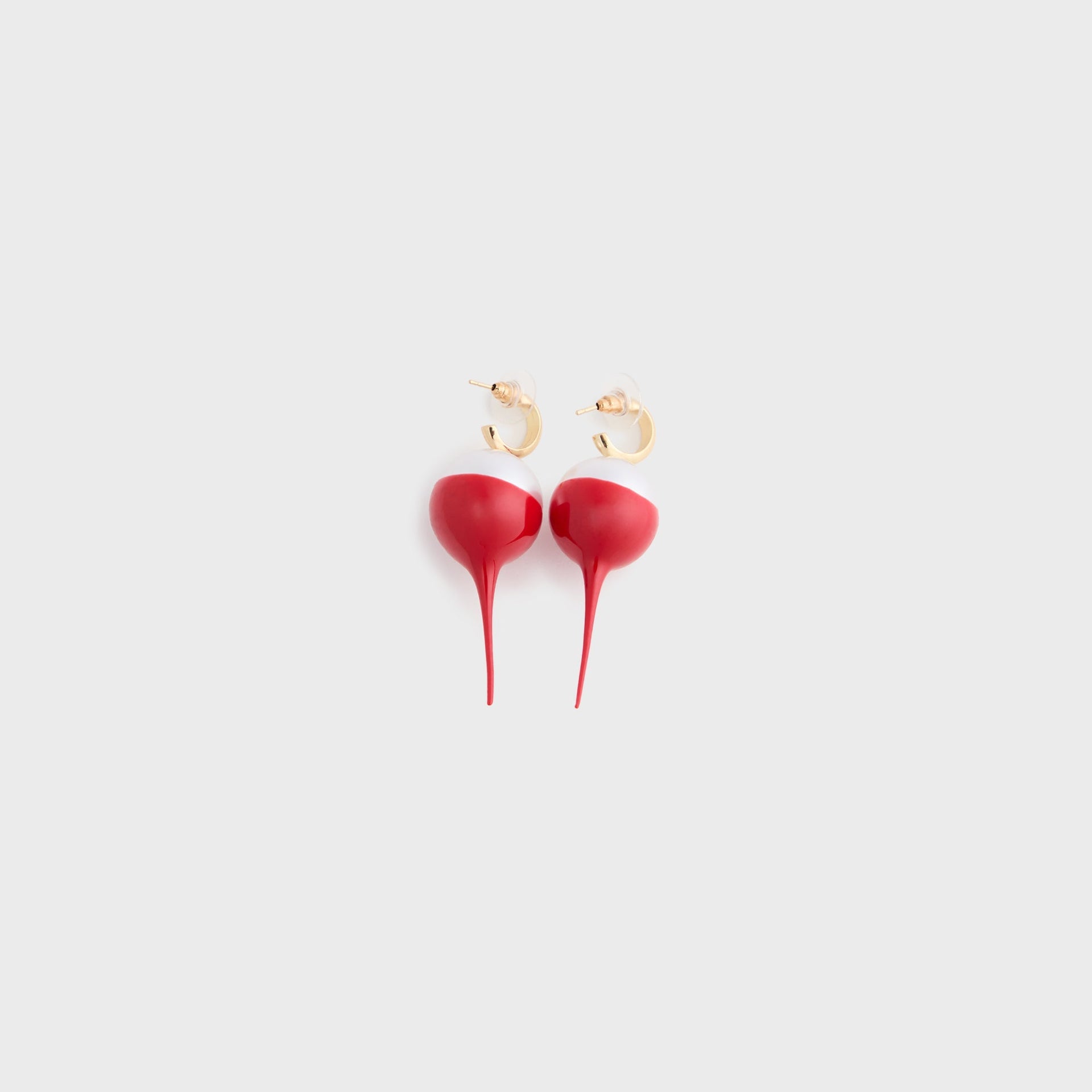 Ottolinger Dipped Pearl Mini Hoops in Red