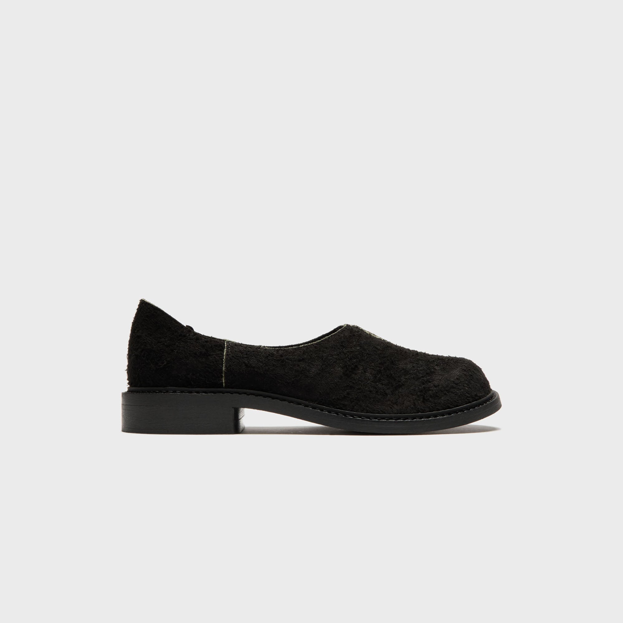 PHILEO 067 Clog Suede Sunrise - Black – Kith