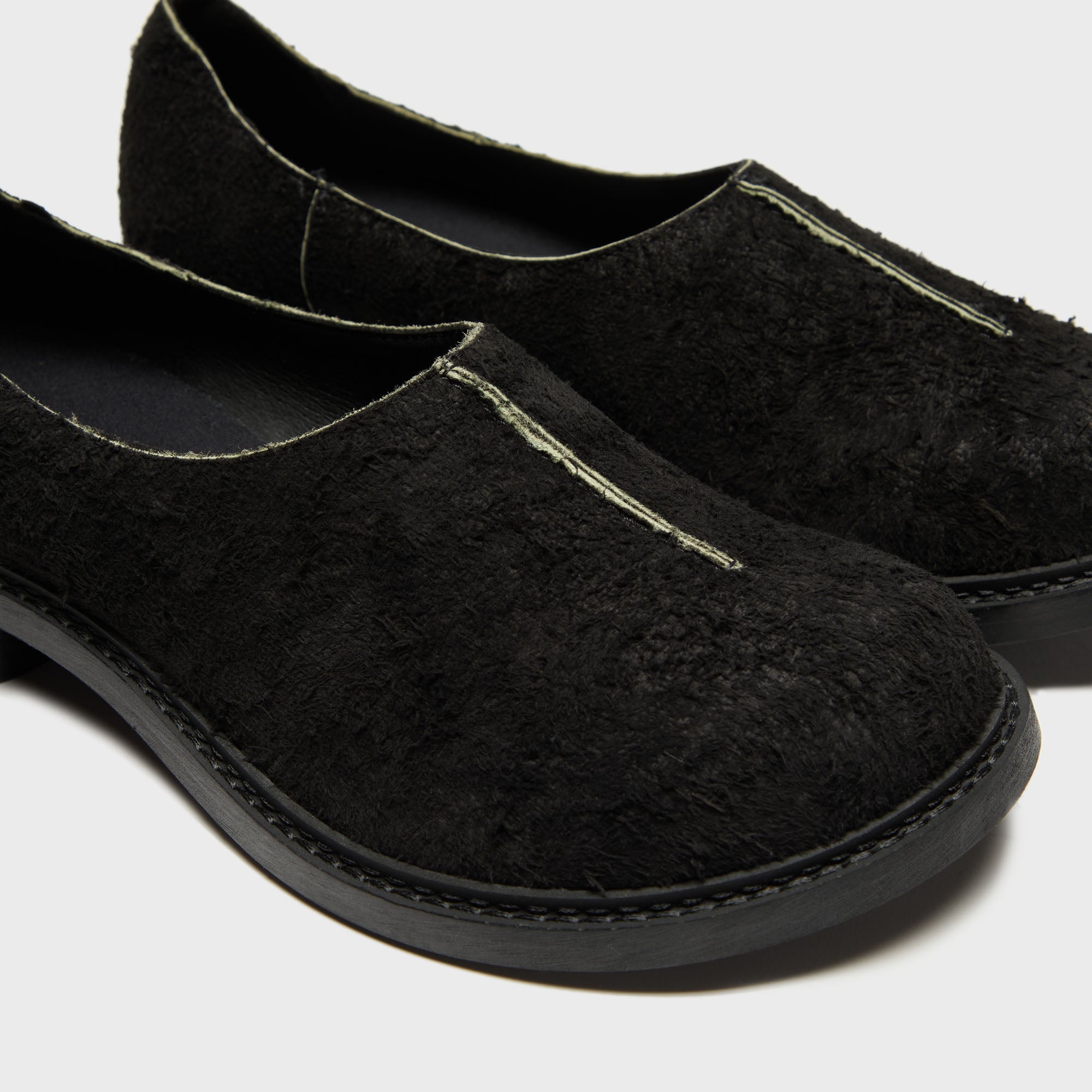 PHILEO 067 Clog Suede Sunrise - Black – Kith