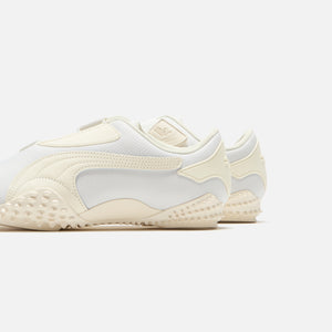 PUMA Mostro Archive - White