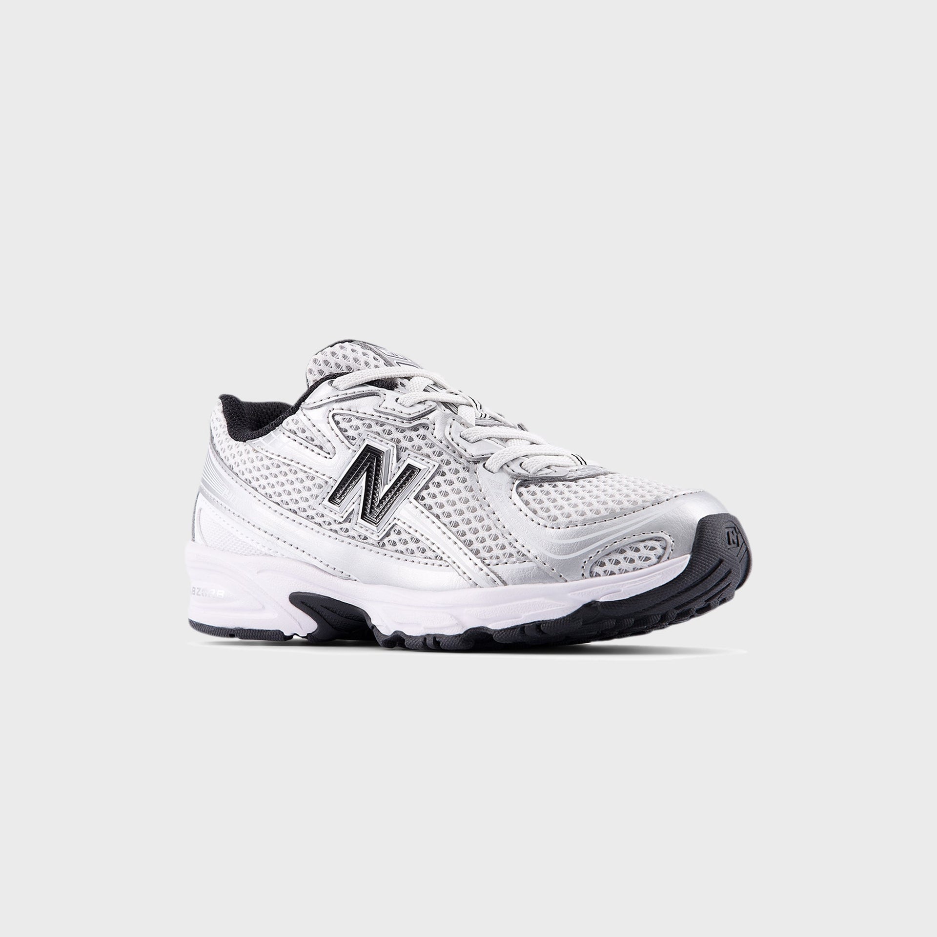 New Balance GS 740 - Silver Metallic