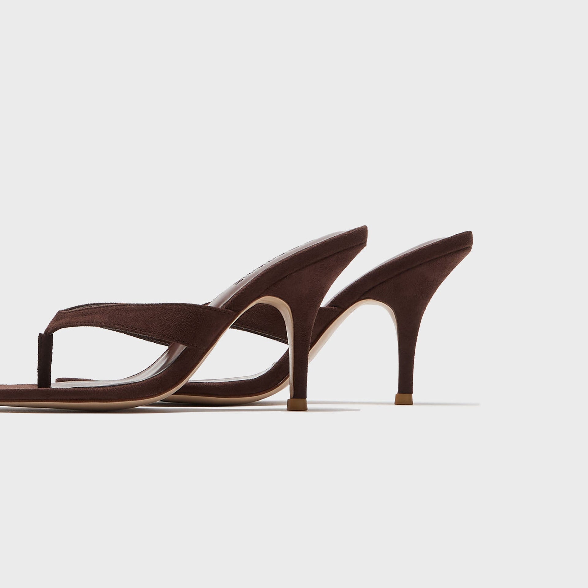 Femme LA Tokyo Thong Sandal - Coco