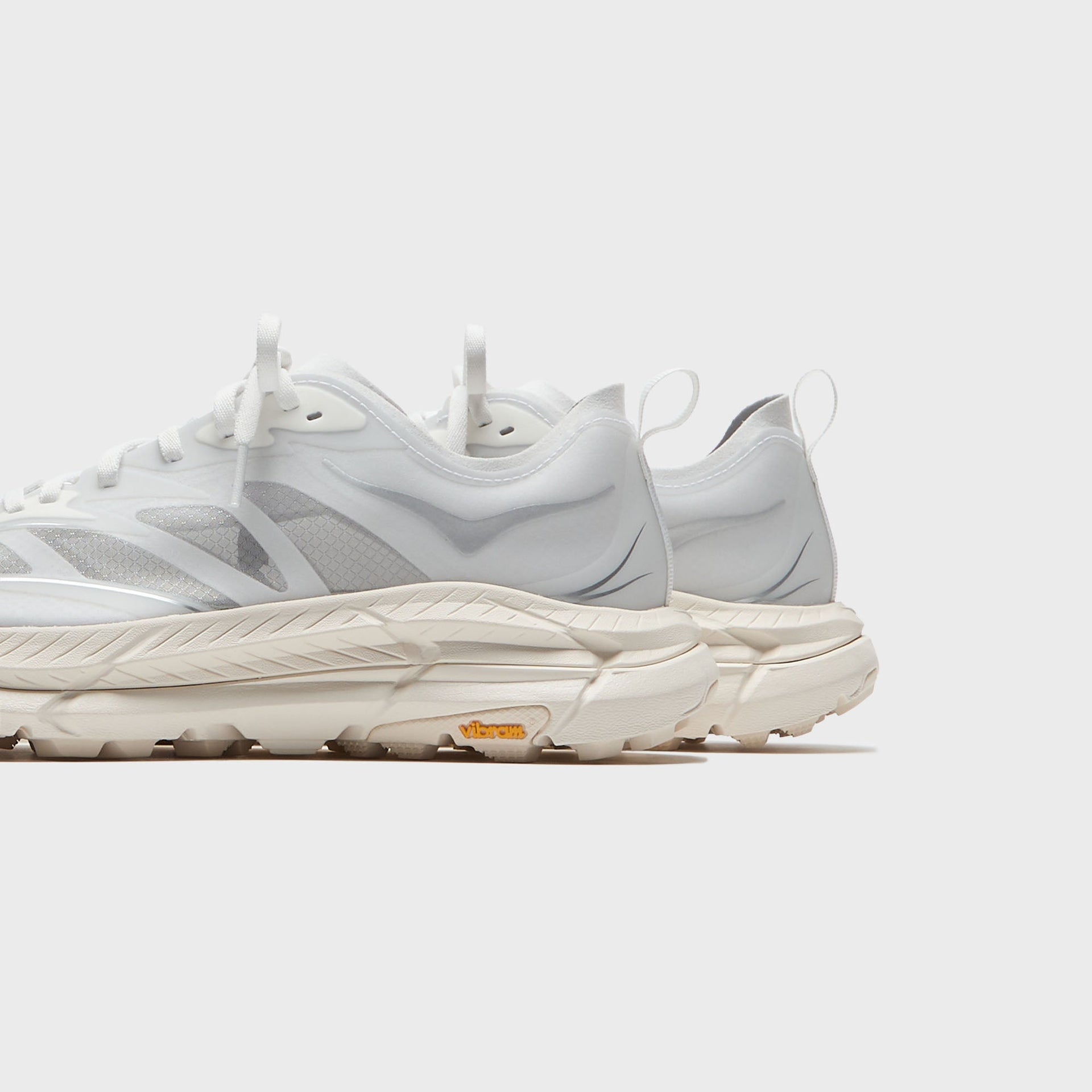 HOKA Mafate Speed 4 Lite - Frost / Cosmic Grey
