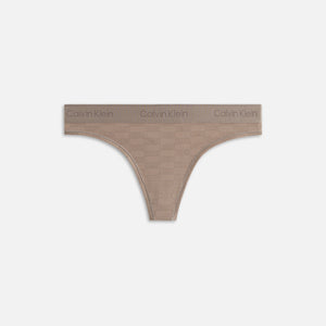 UrlfreezeShops Women for Calvin Klein Thong - Cinder