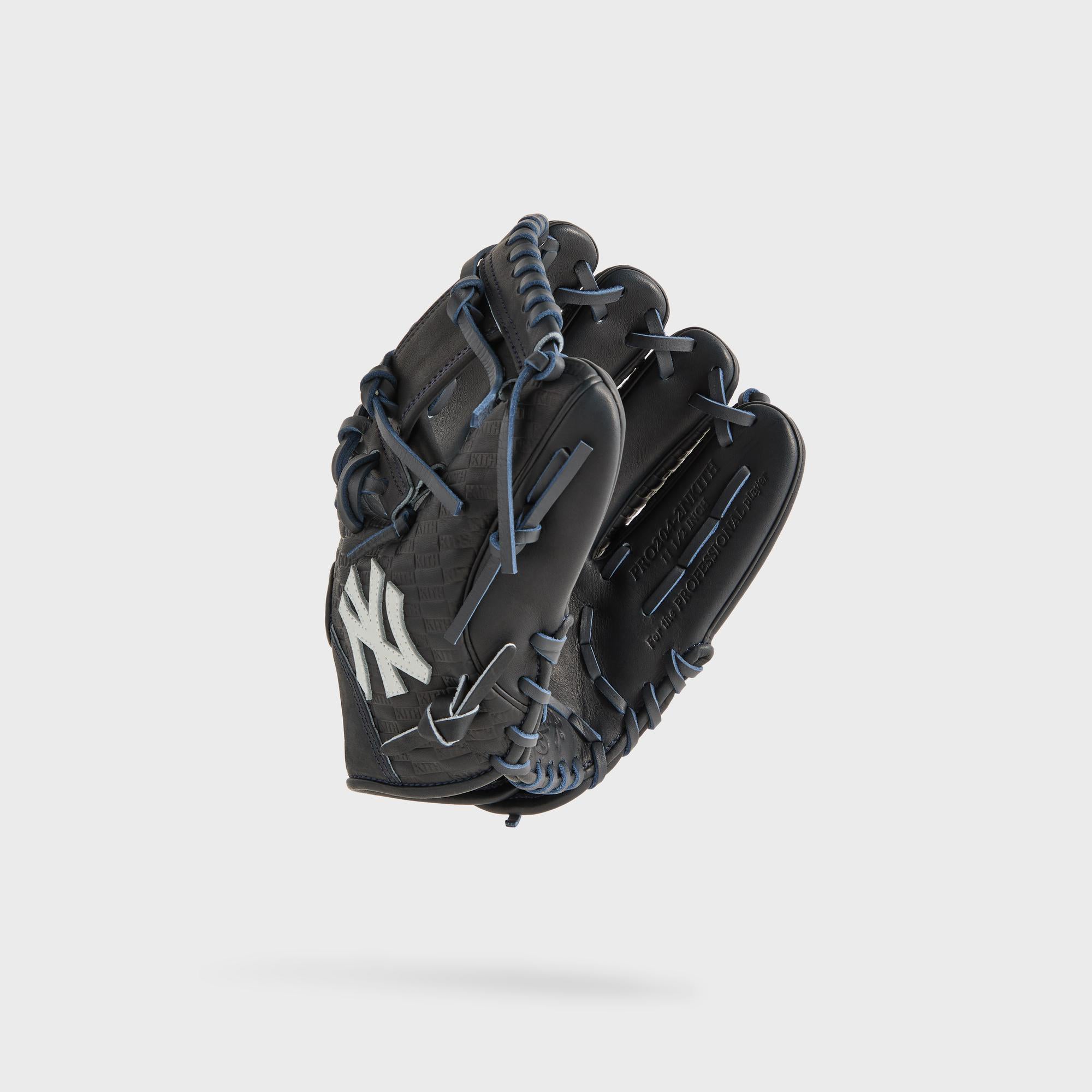 Kith & Rawlings for the New York Yankees Heart of the Hide Glove - Nav