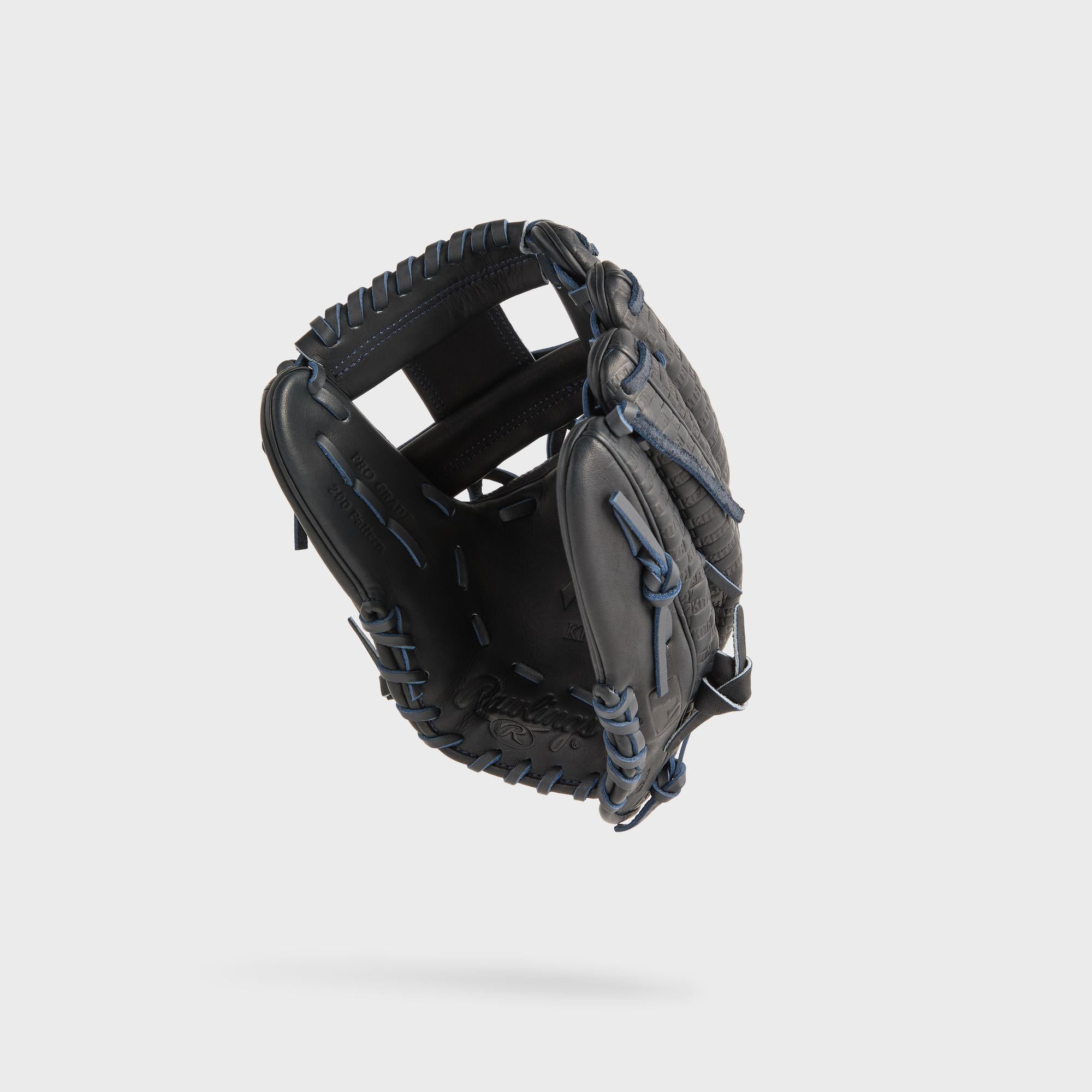 Kith & Rawlings for the New York Yankees Heart of the Hide Glove - Nav