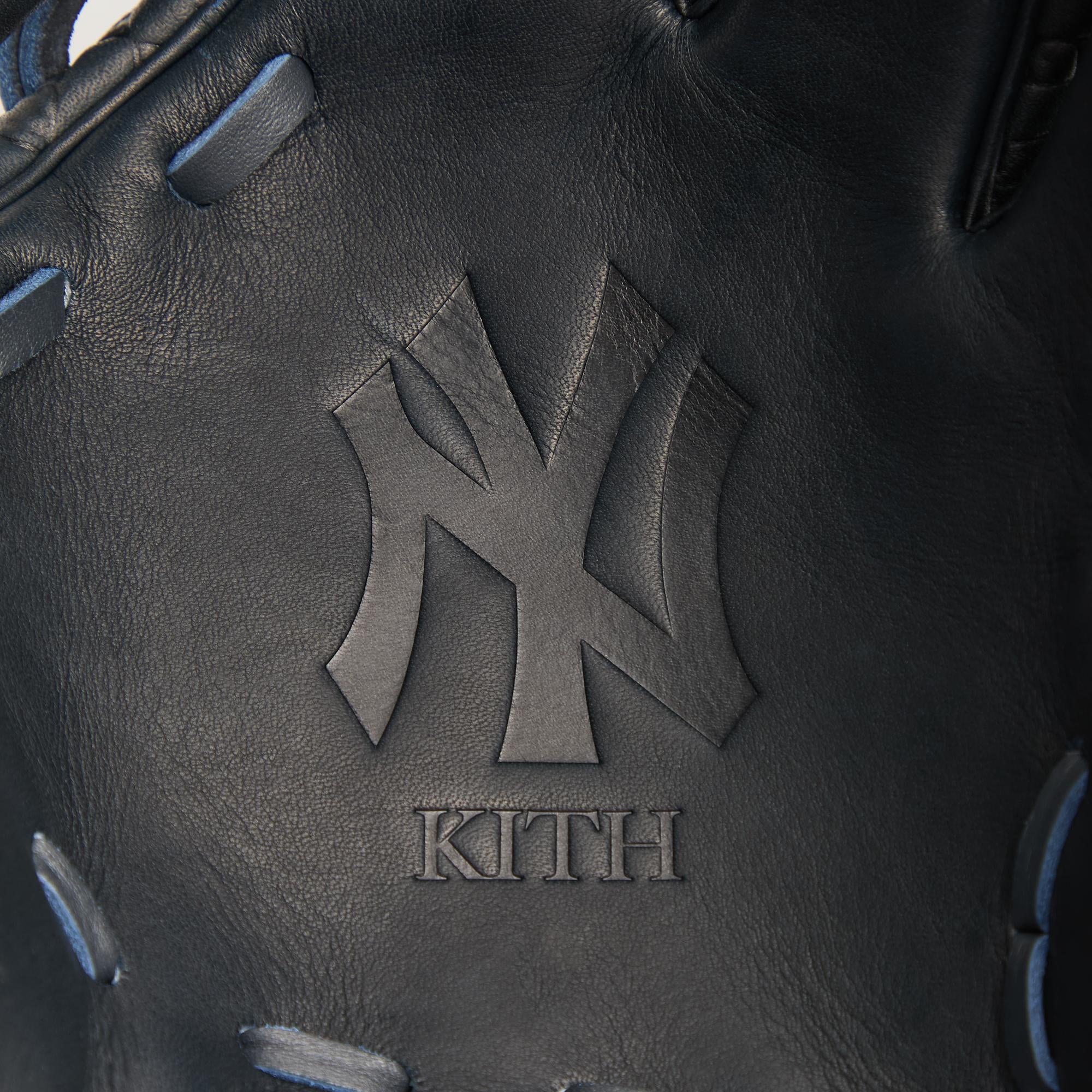 Kith & Rawlings for the New York Yankees Heart of the Hide Glove - Nav
