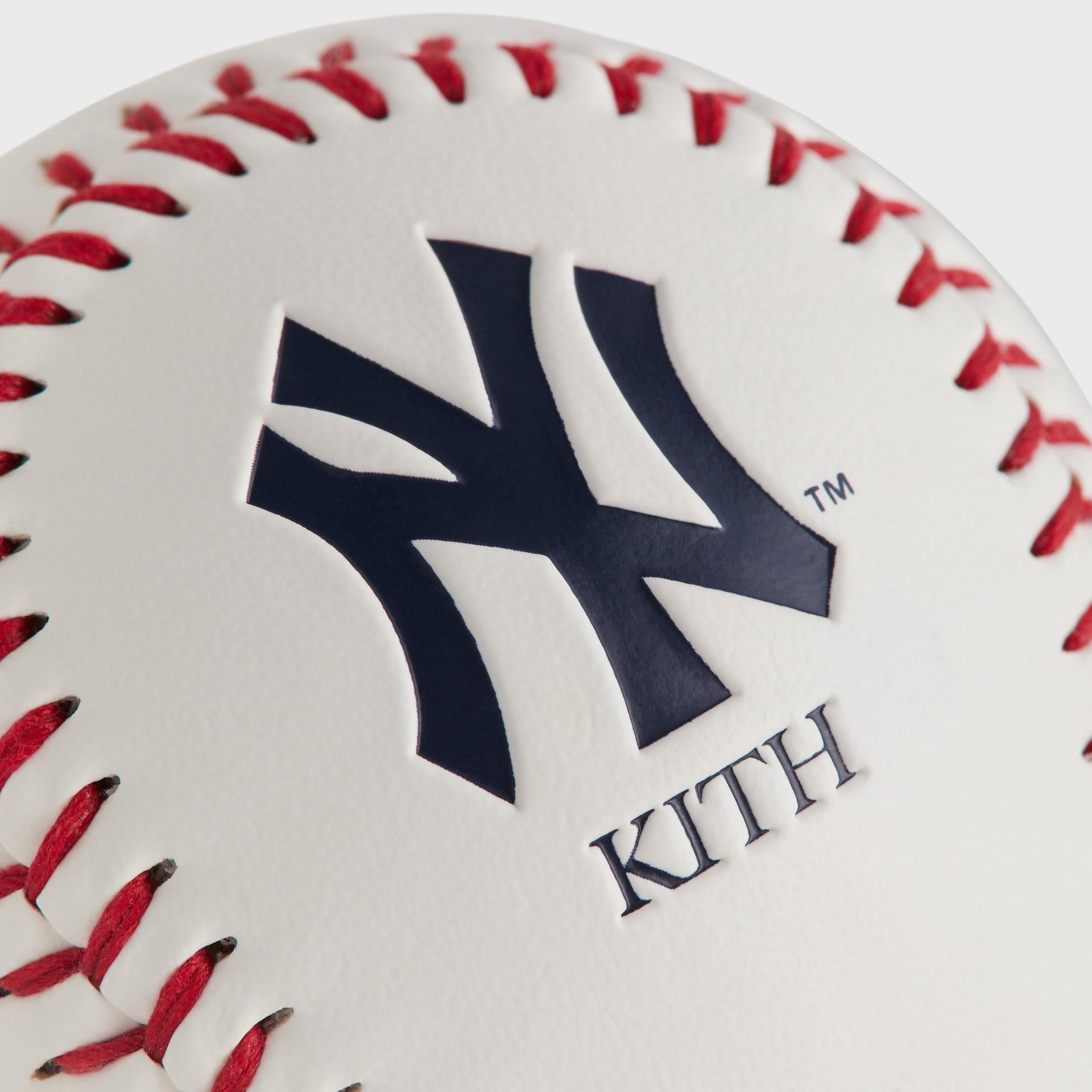 Kith & Rawlings for the New York Yankees Baseball - White - PH