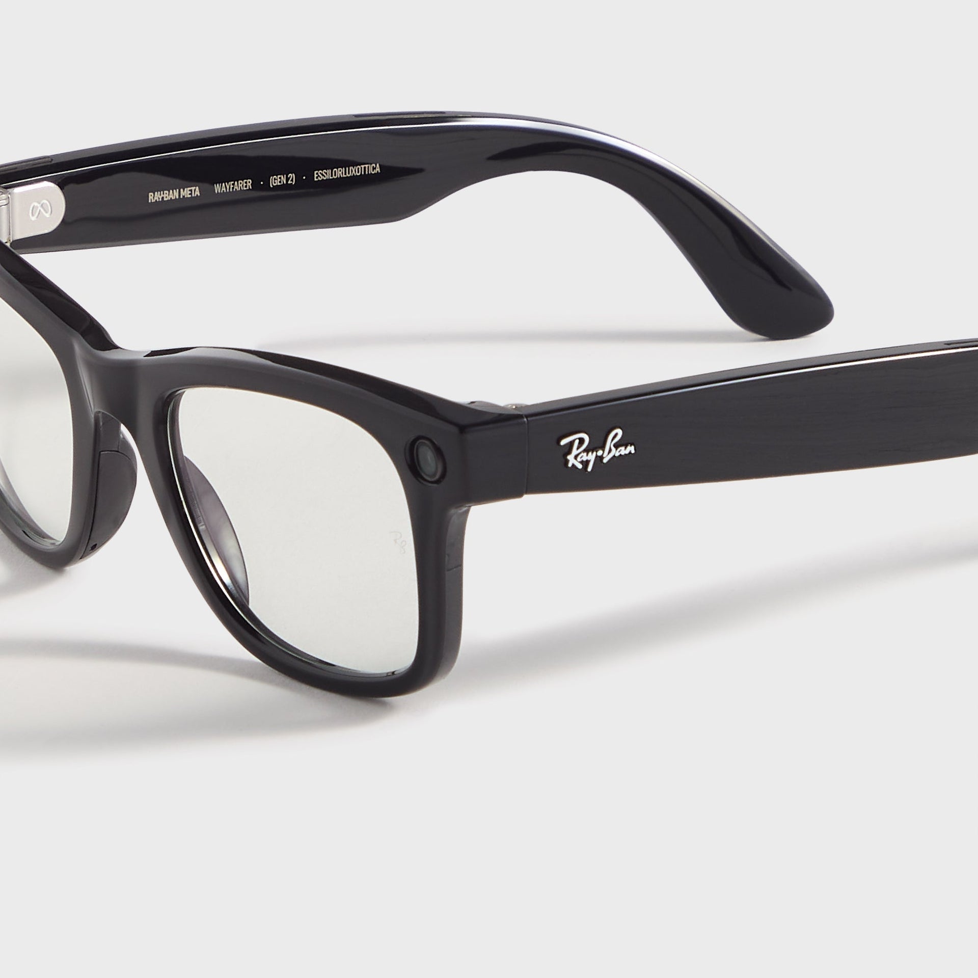 Ray Ban Meta Wayfarer Sunglasses - Shiny Black / Transitions Graphite Green