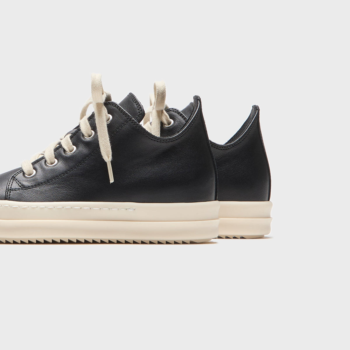 Rick Owens Low Sneaks - Black / Milk