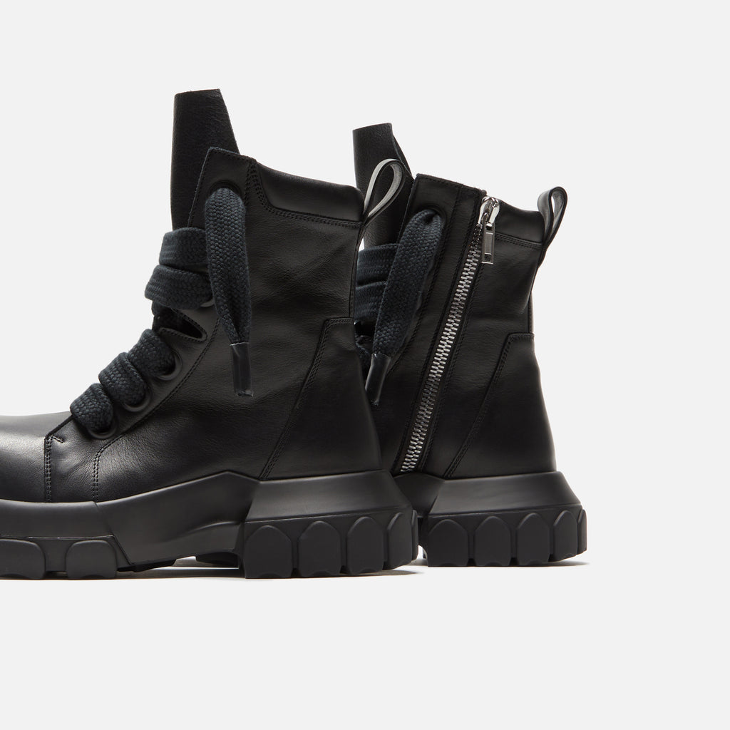 Rick Owens Jumbo Laced Bozo Tractor Boot - Black – Kith