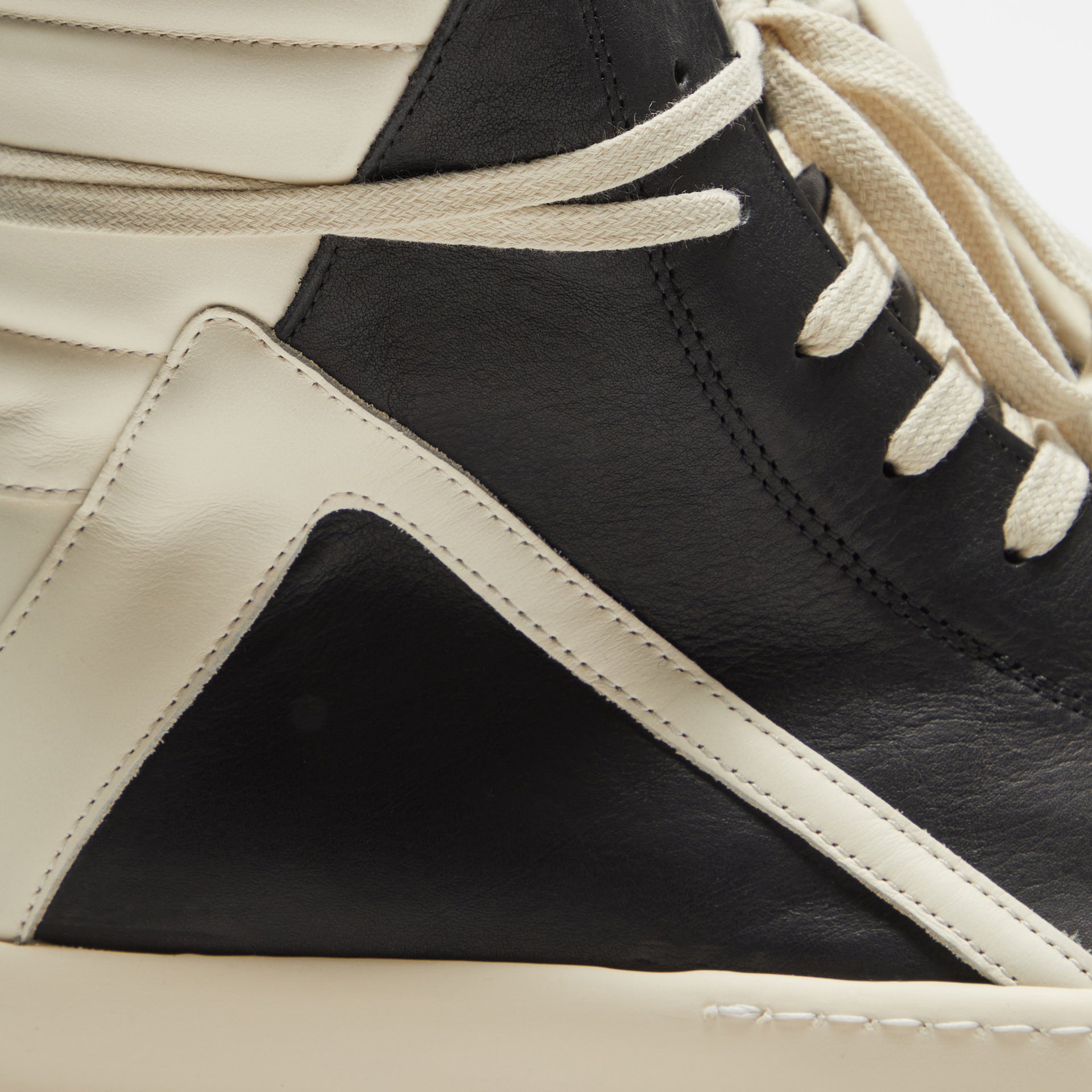 Rick Owens Mega Bumper Geobasket - Black / Milk