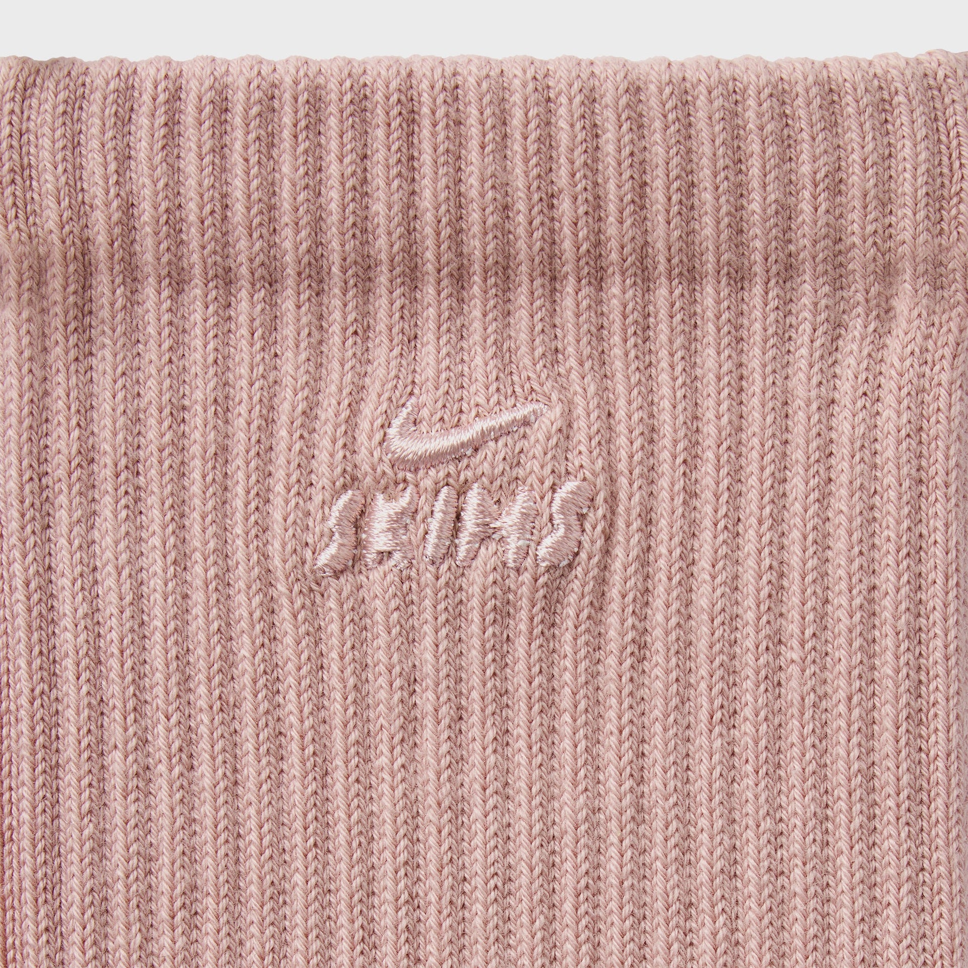 NikeSKIMS Dri-FIT Pilates Grip Crew Socks - Himalayan