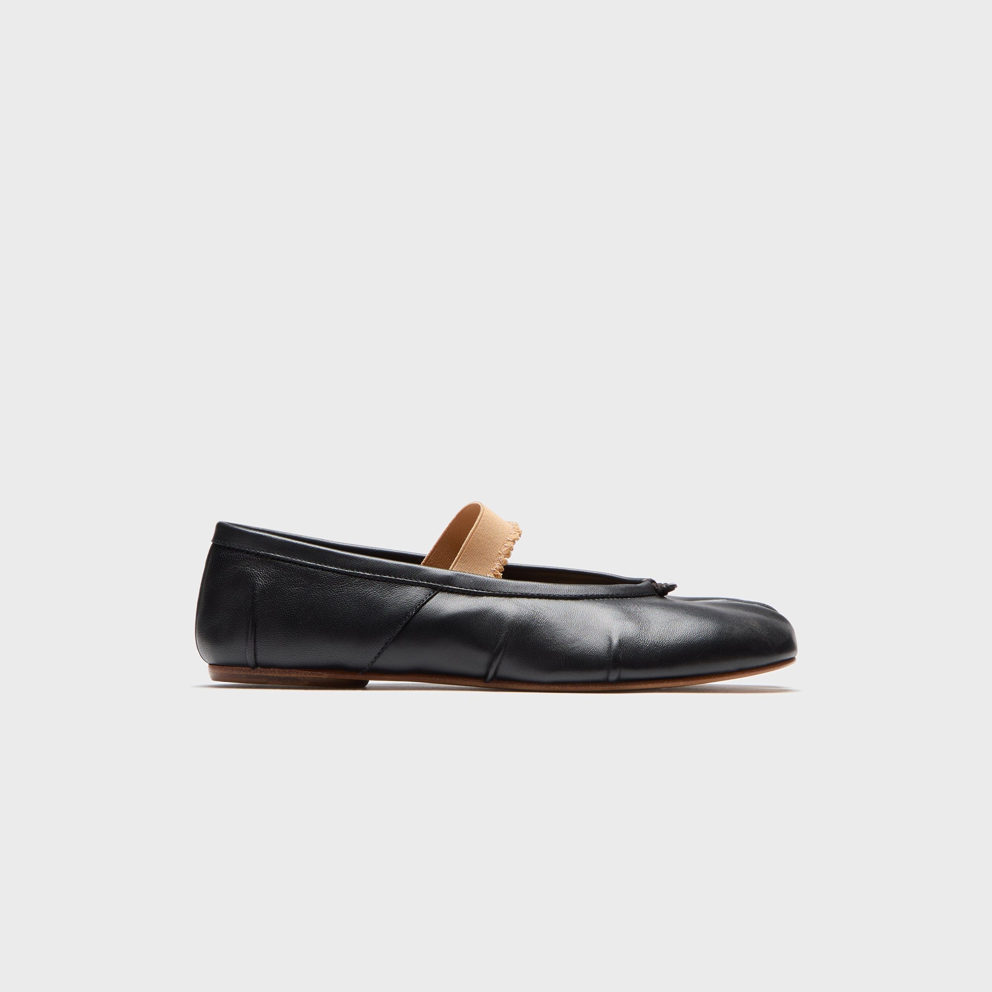 美品　Maison Margiela Tabi タビブーツ ヌード マルジェラ Maison Margiela Tabi Elastic Band Ballerina - Black / Nude