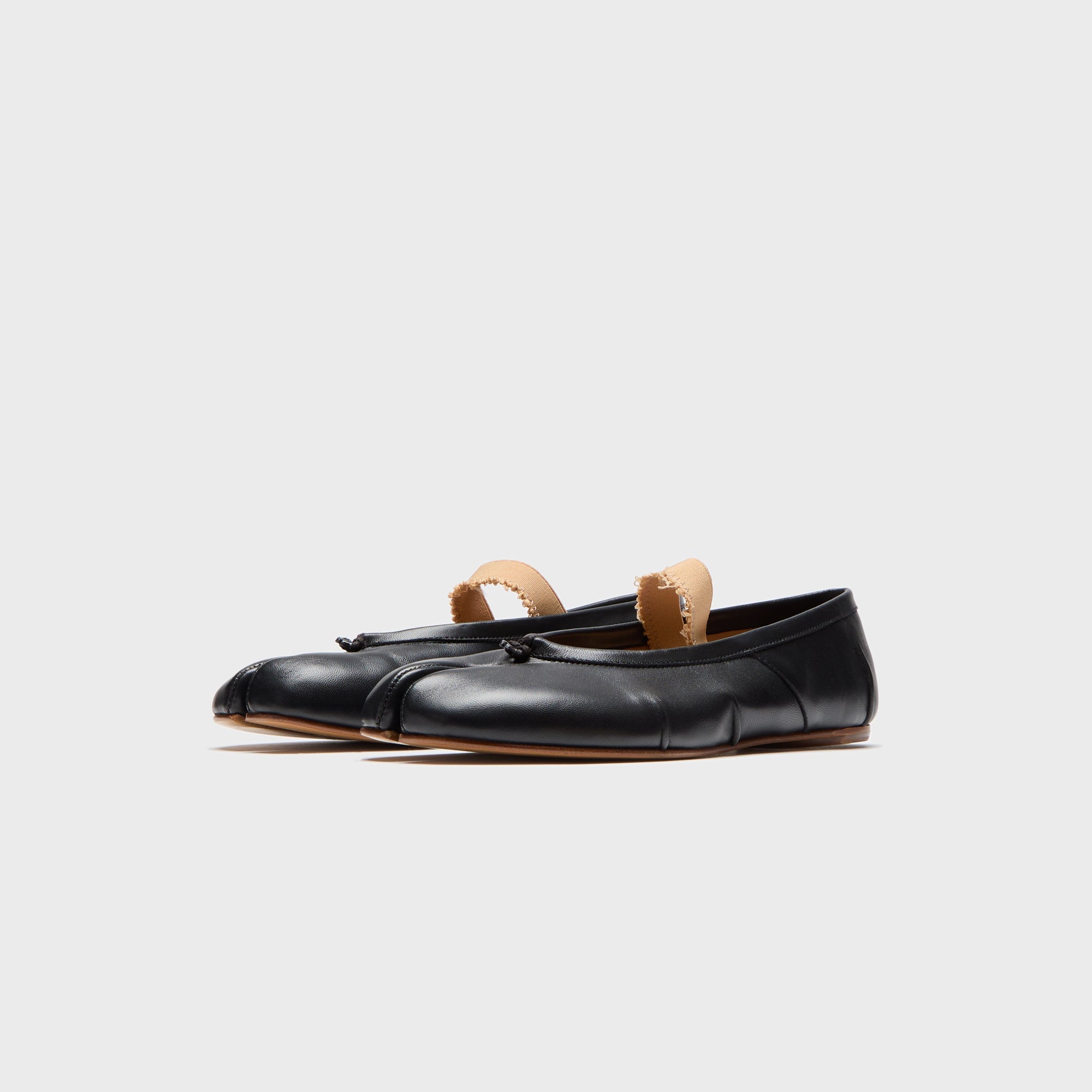 Maison Margiela Tabi Elastic Band Ballerina - Black / Nude – Kith