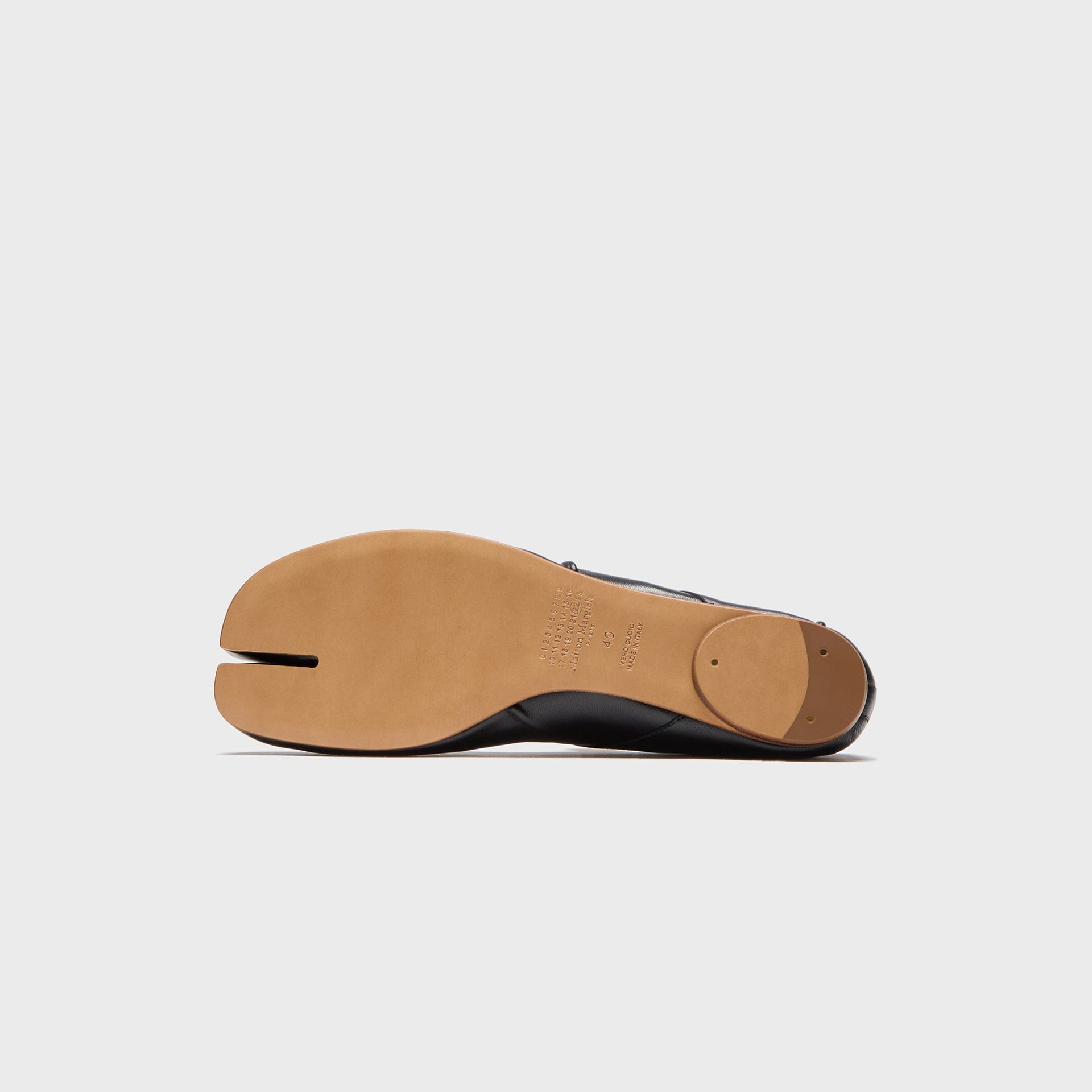 Maison Margiela Tabi Elastic Band Ballerina - Black / Nude