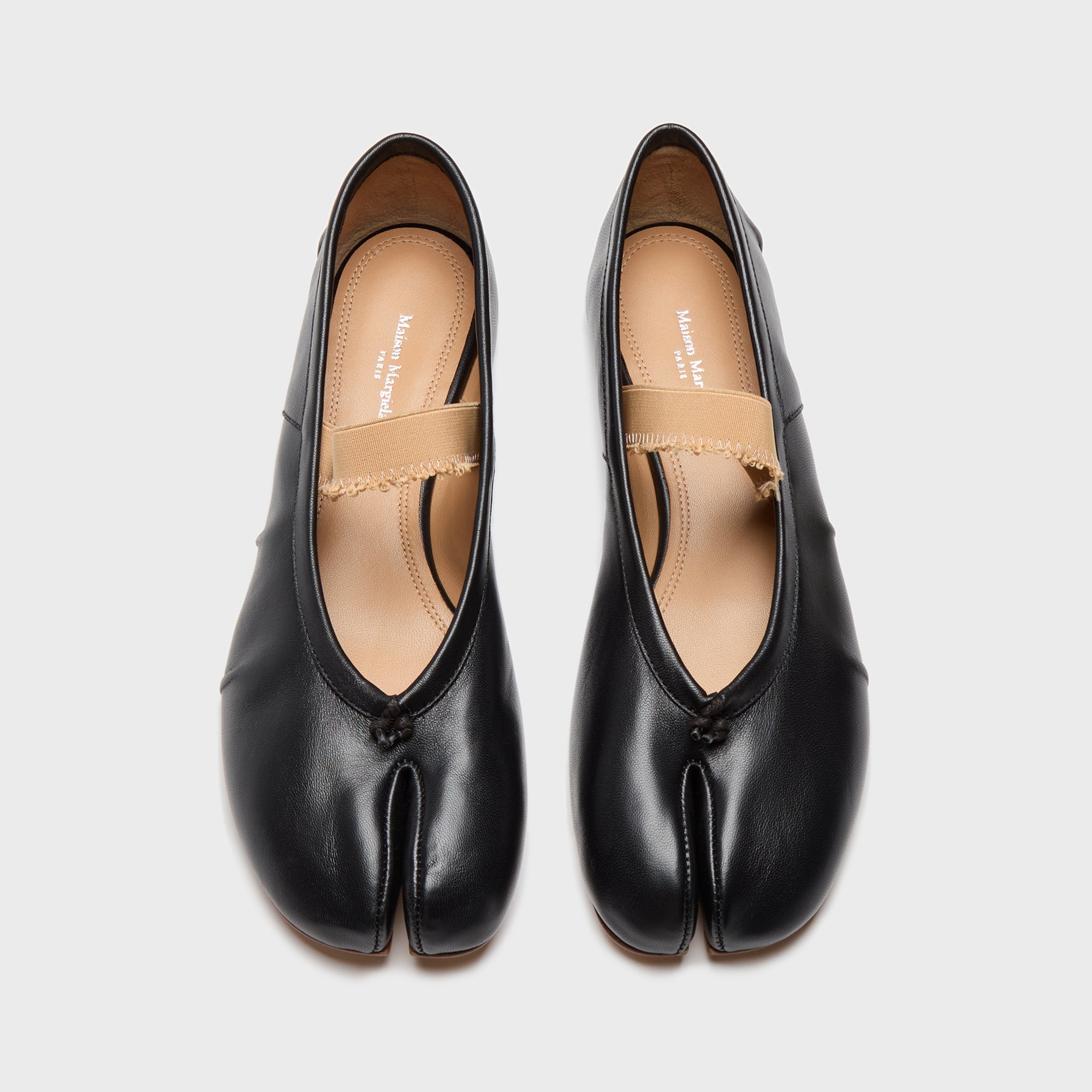 美品　Maison Margiela Tabi タビブーツ ヌード マルジェラ Maison Margiela Tabi Elastic Band Ballerina - Black / Nude