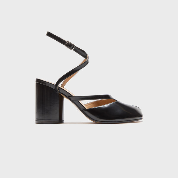 Maison Margiela 　 Tabi Double Strap　タビ Maison Margiela Tabi Ballerina Double Strap Flats Black