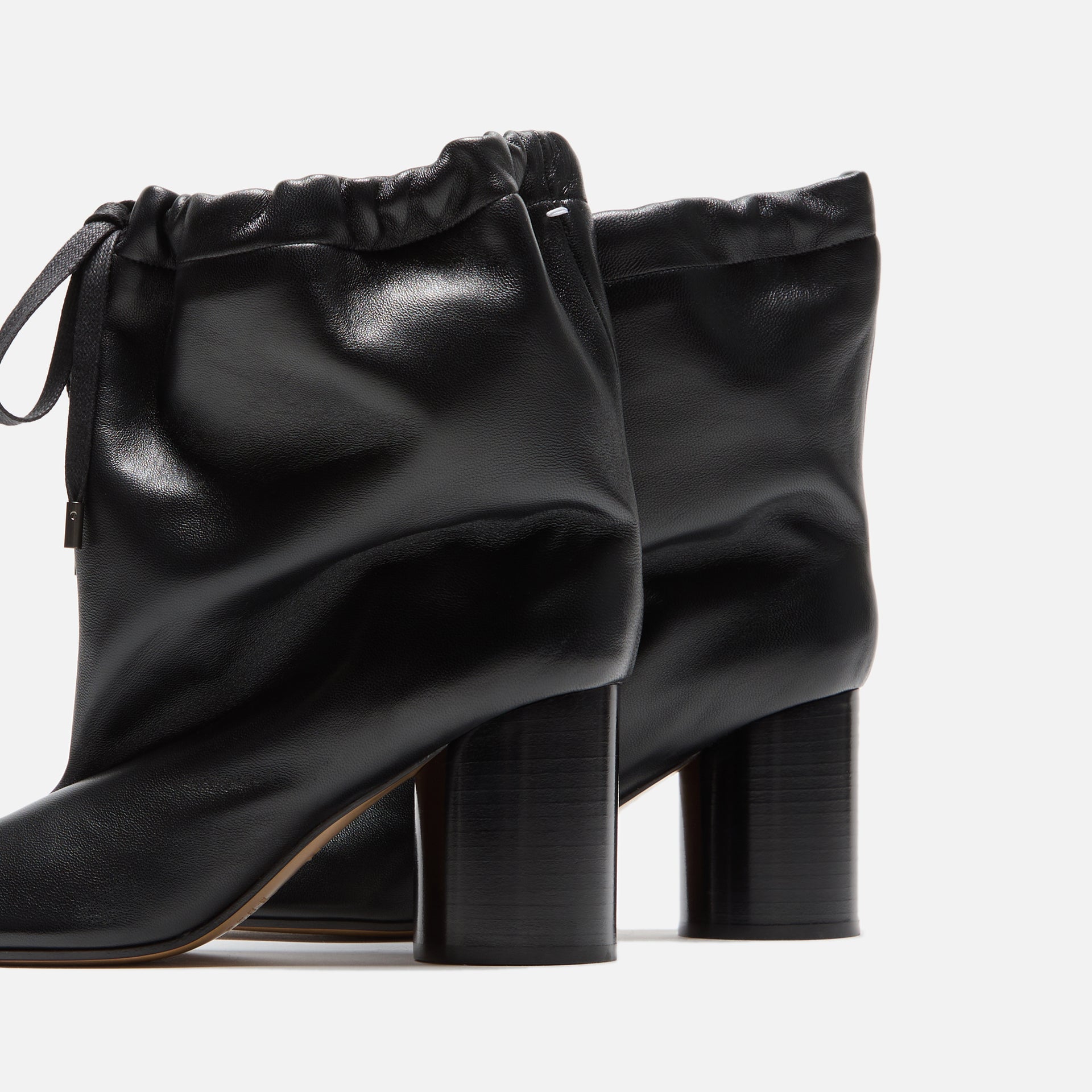 Maison Margiela WMNS Drawstring Tabi Ankle Boot - Black