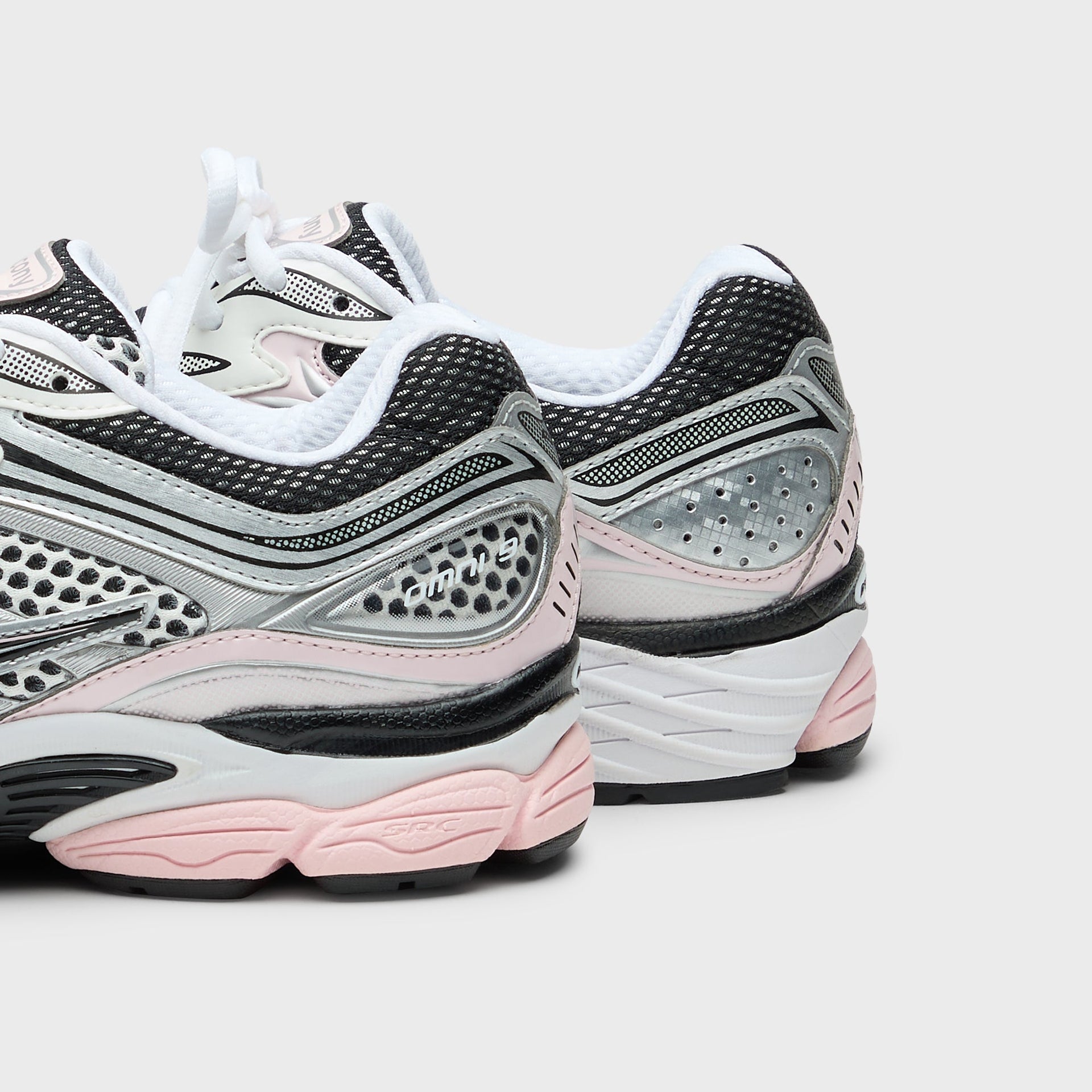Saucony Progrid Omni 9 - Silver / Pink
