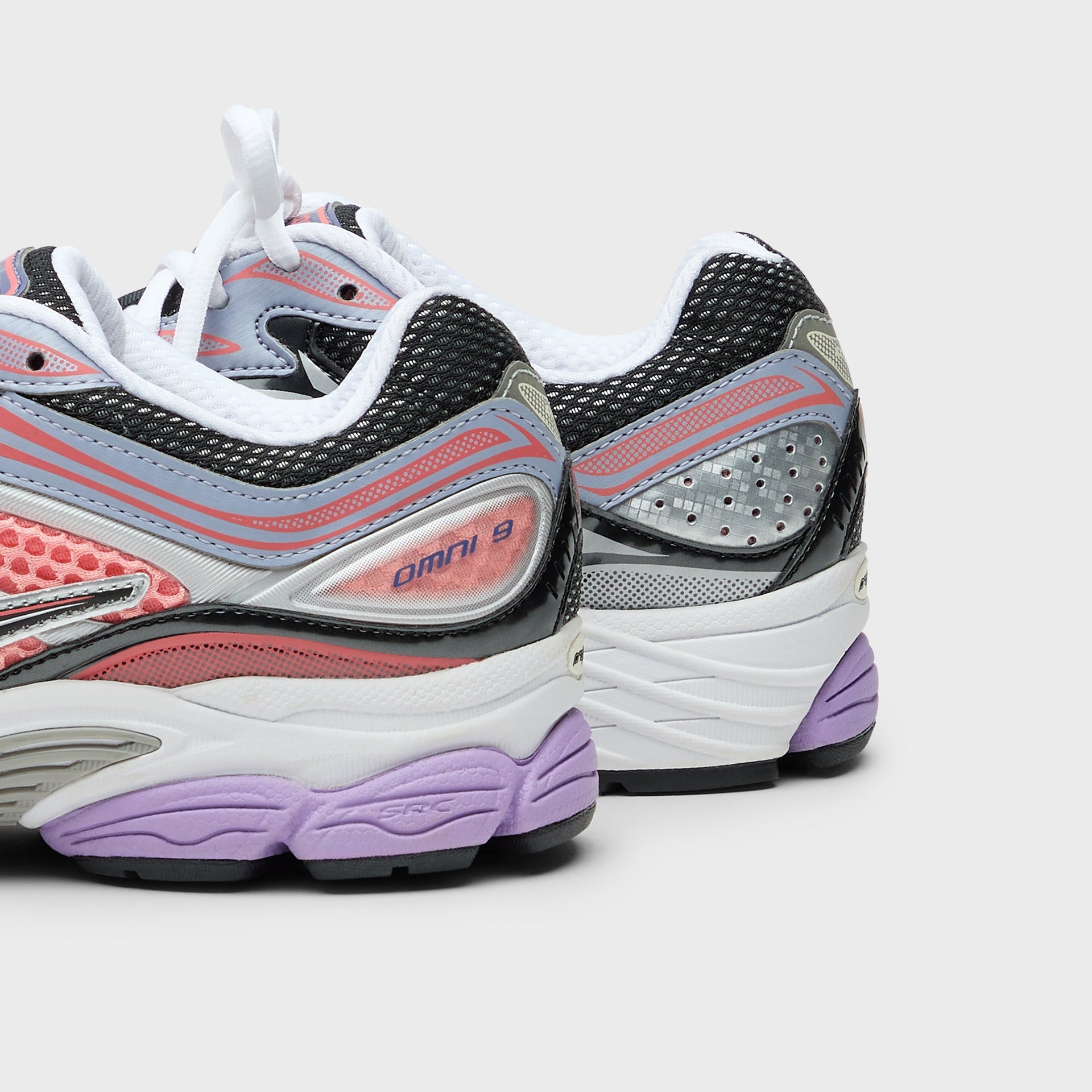 Saucony Progrid Omni 9 - Pink / Purple