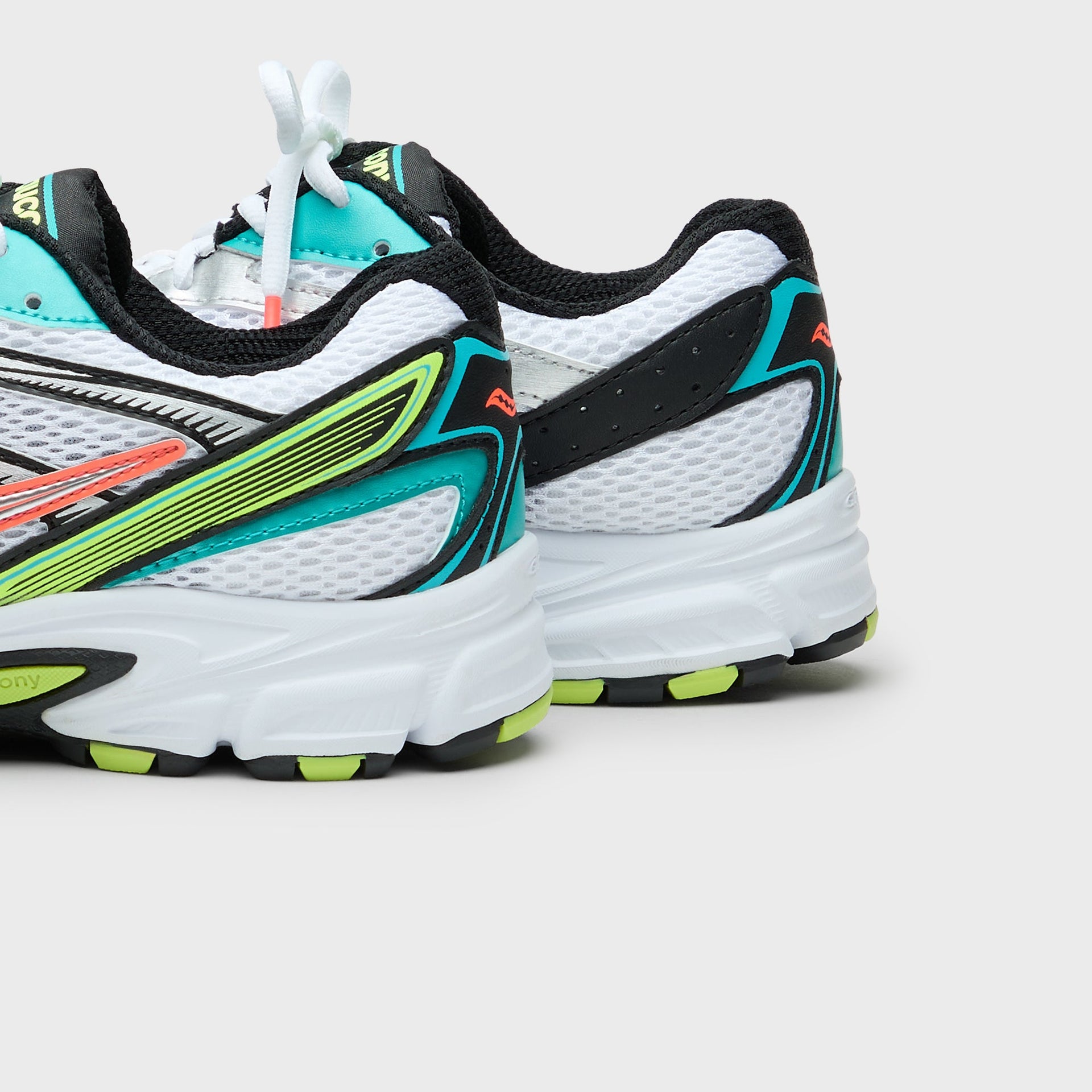 Saucony Ride Millennium - White / Mutant