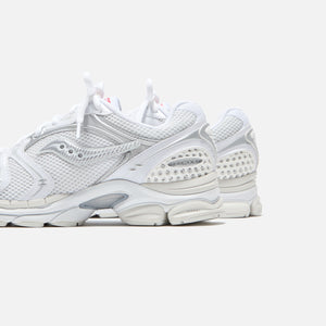 Saucony another Progrid Triumph 4 - White / Silver