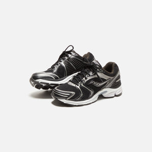 Saucony Progrid Triumph 4 - Black / Silver