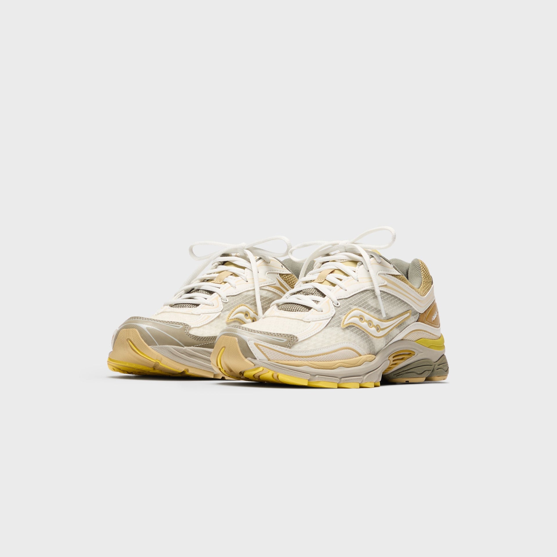 Saucony ProGrid Omni 9 - Ivory / Moss