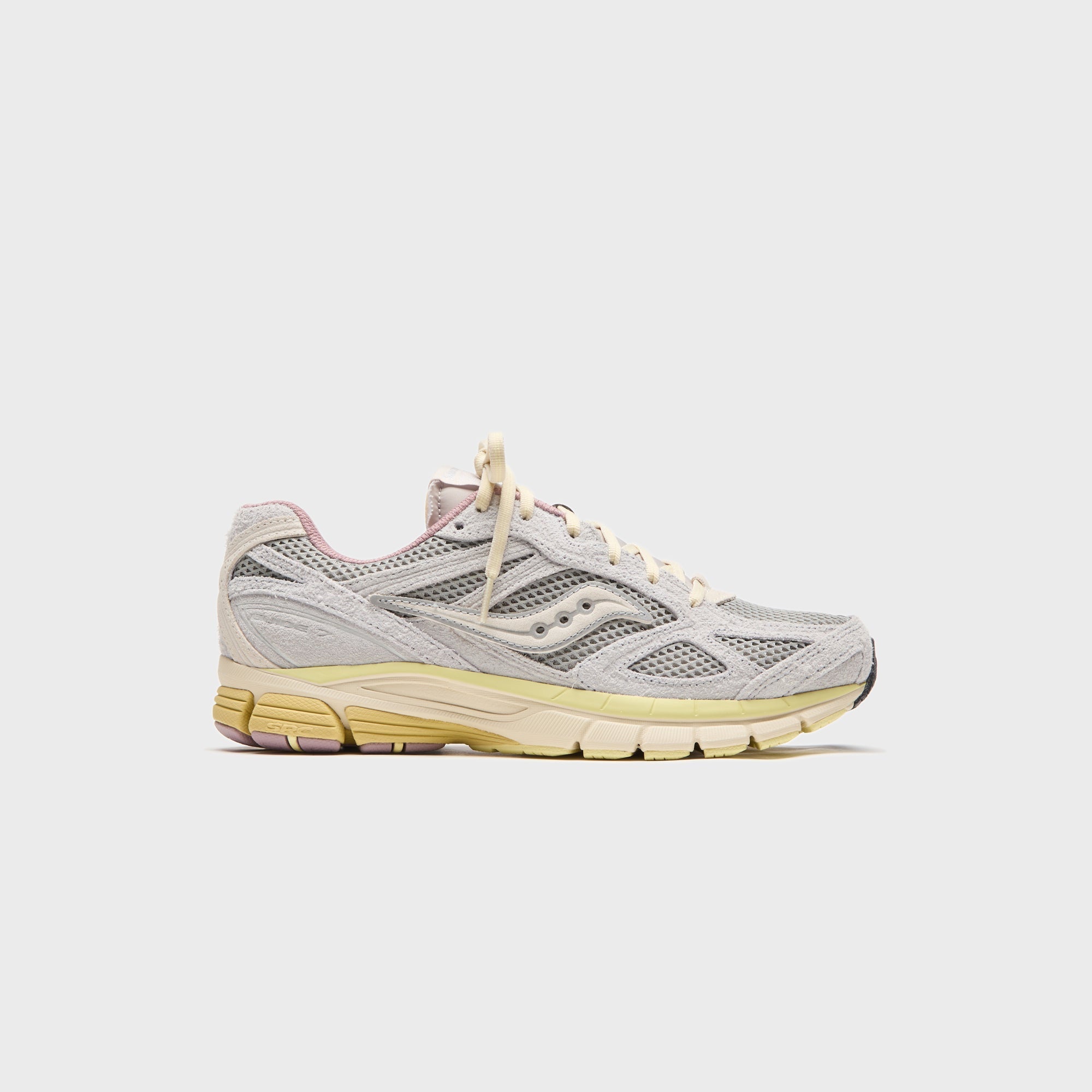 Saucony x 3Sixteen Studios Guide v7.3s - Graphite – Kith