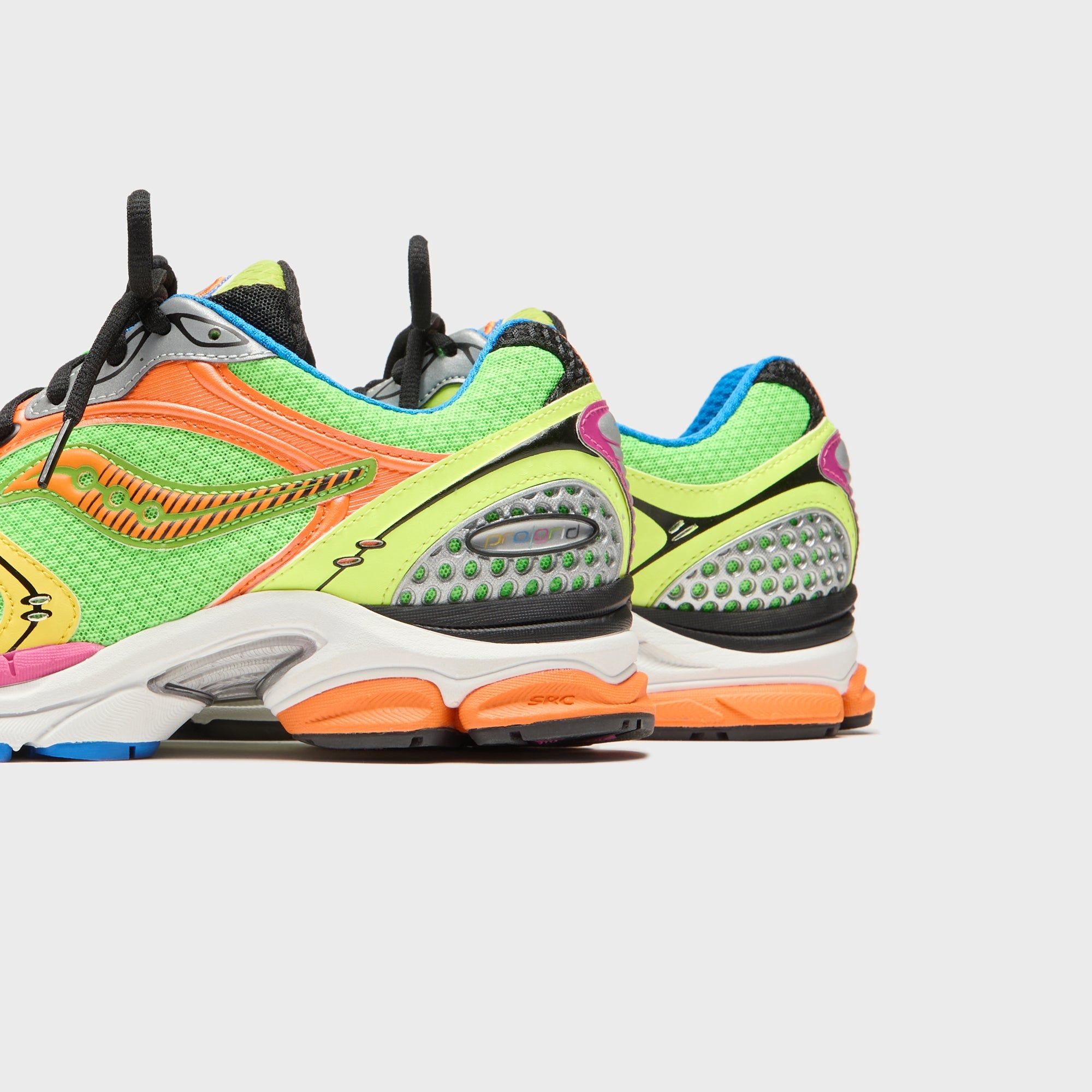 Saucony x Westside Gunn ProGrid Triumph 4 - Green / Yellow – Kith