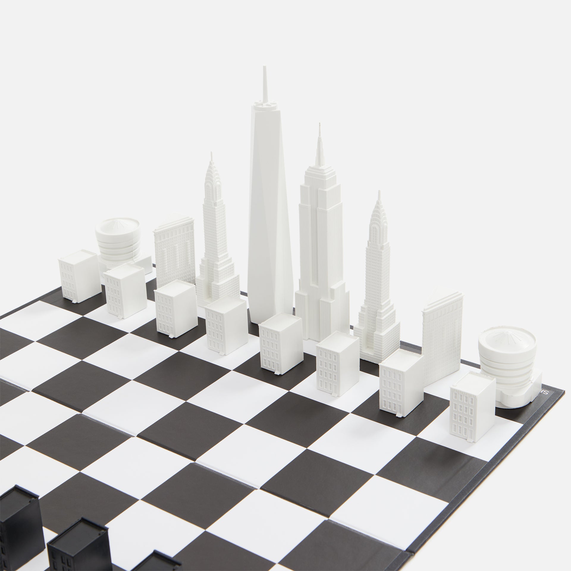 Skyline Chess - London vs New York Special Edition (avec Planche en Bois n/b Skyline Chess - London vs New York Special Edition (avec Planche en Bois n/b