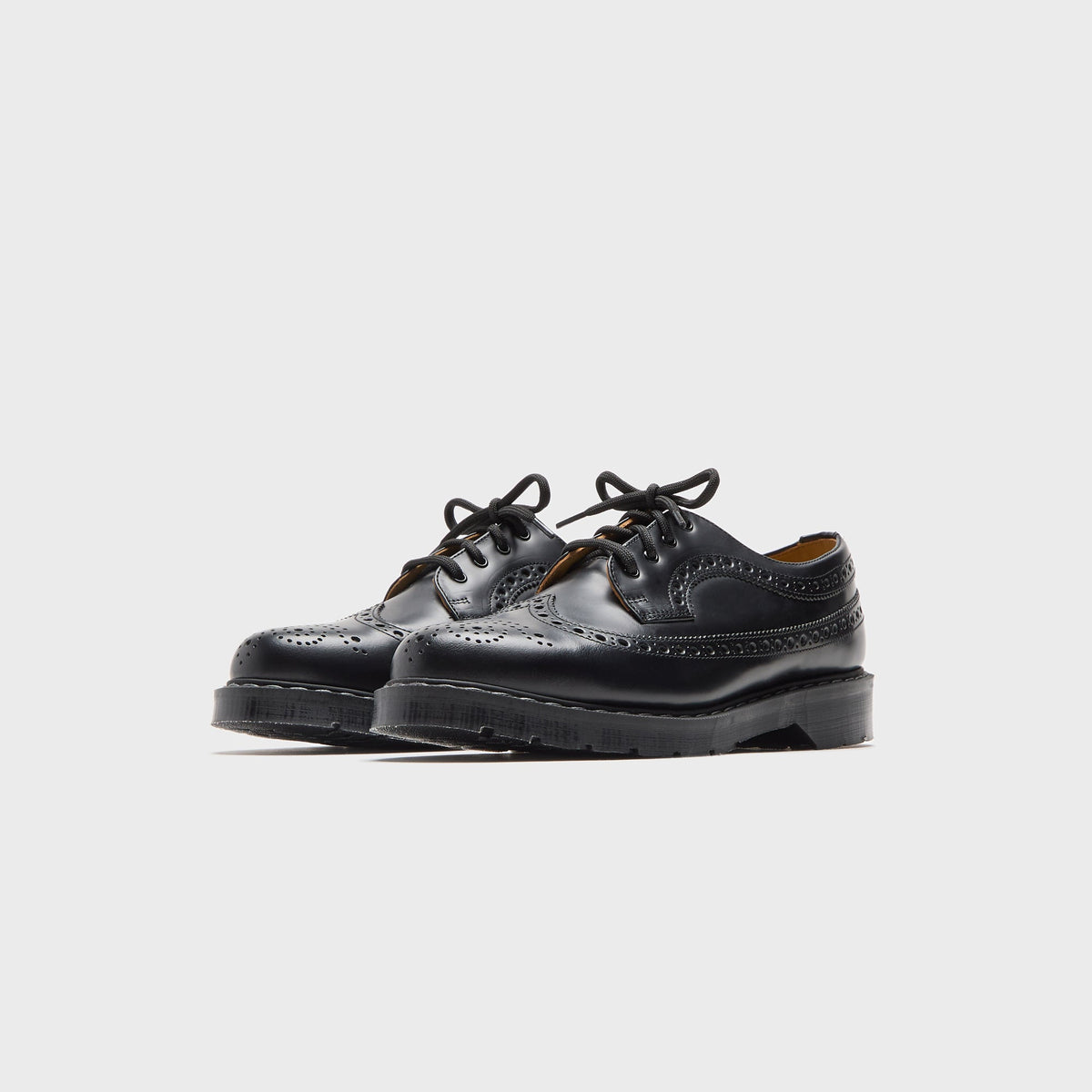Solovair Hi-Shine 4 Eye American Derby Brogue Shoe - Black