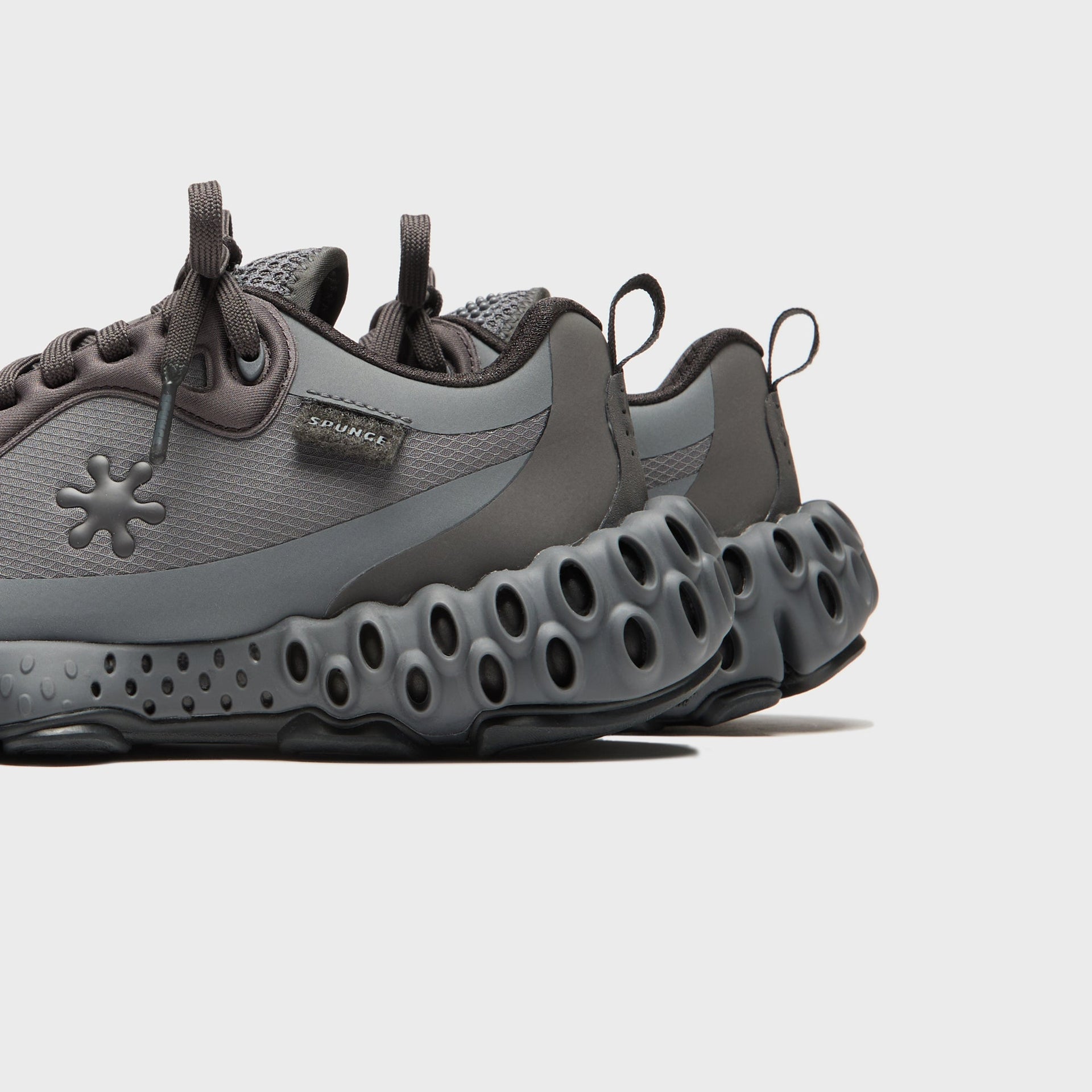 SPUNGE Osmosis - Black / Grey / Black