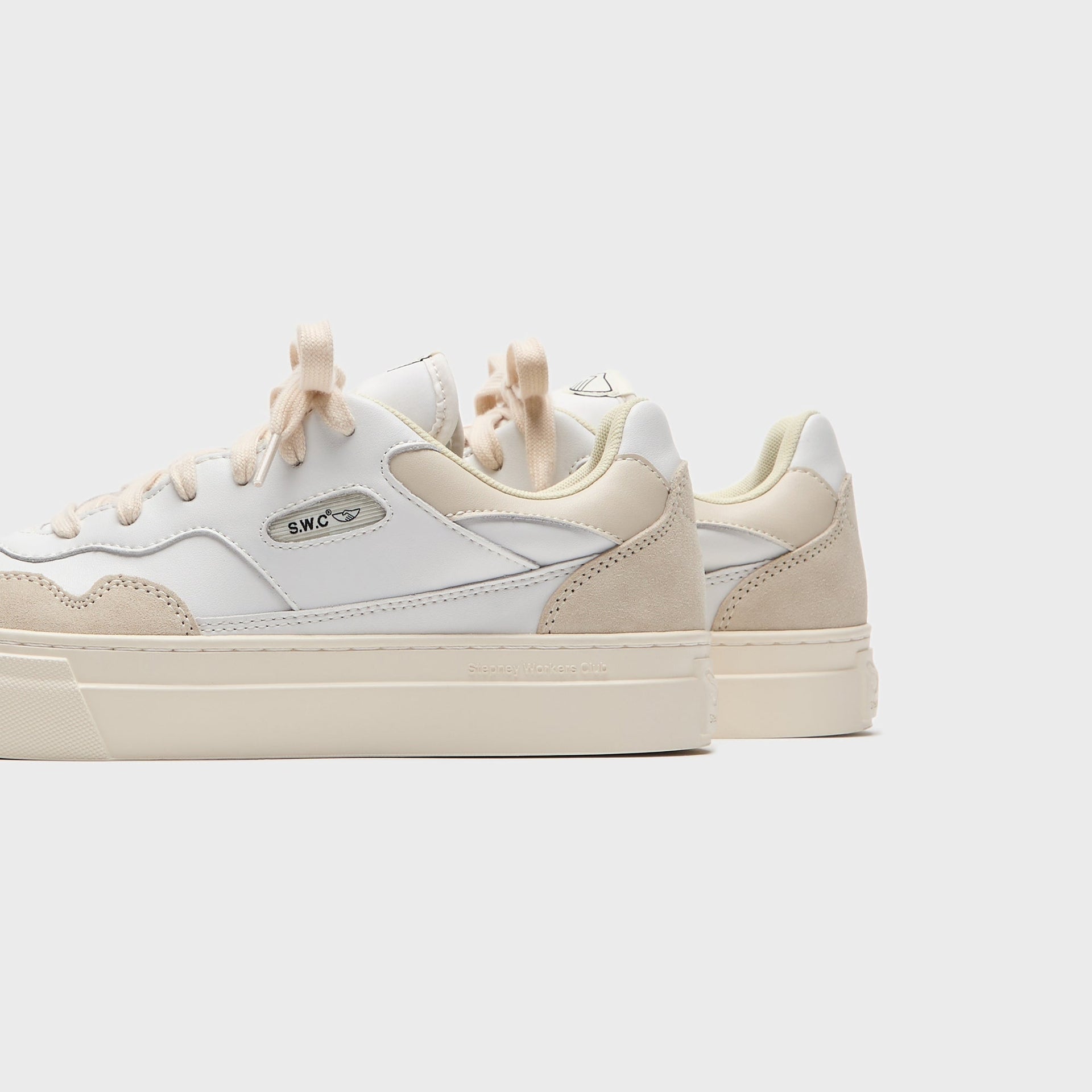 Stepney Workers Club Pearl - White