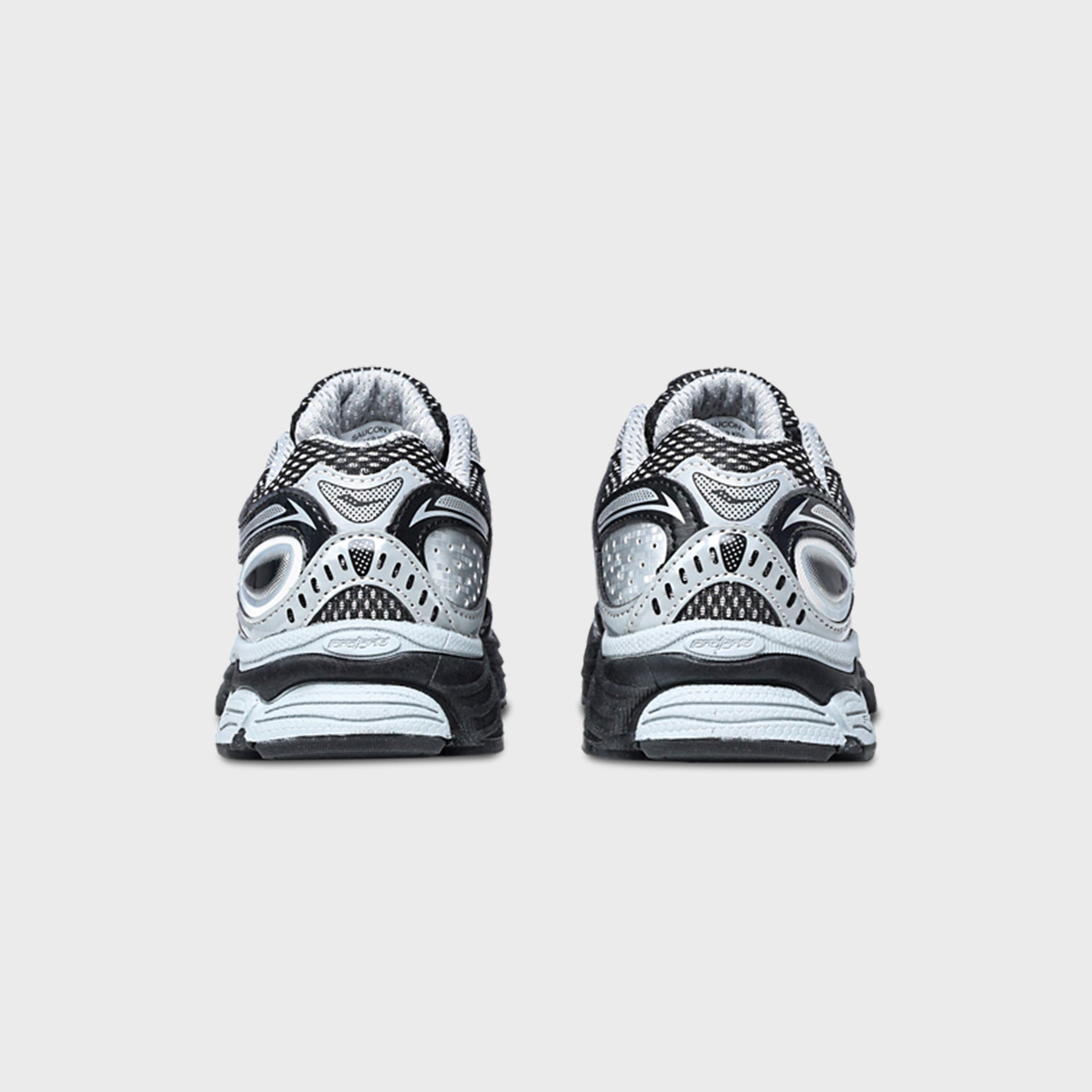 Saucony PS Omni 9 KDZ - Black / Silver