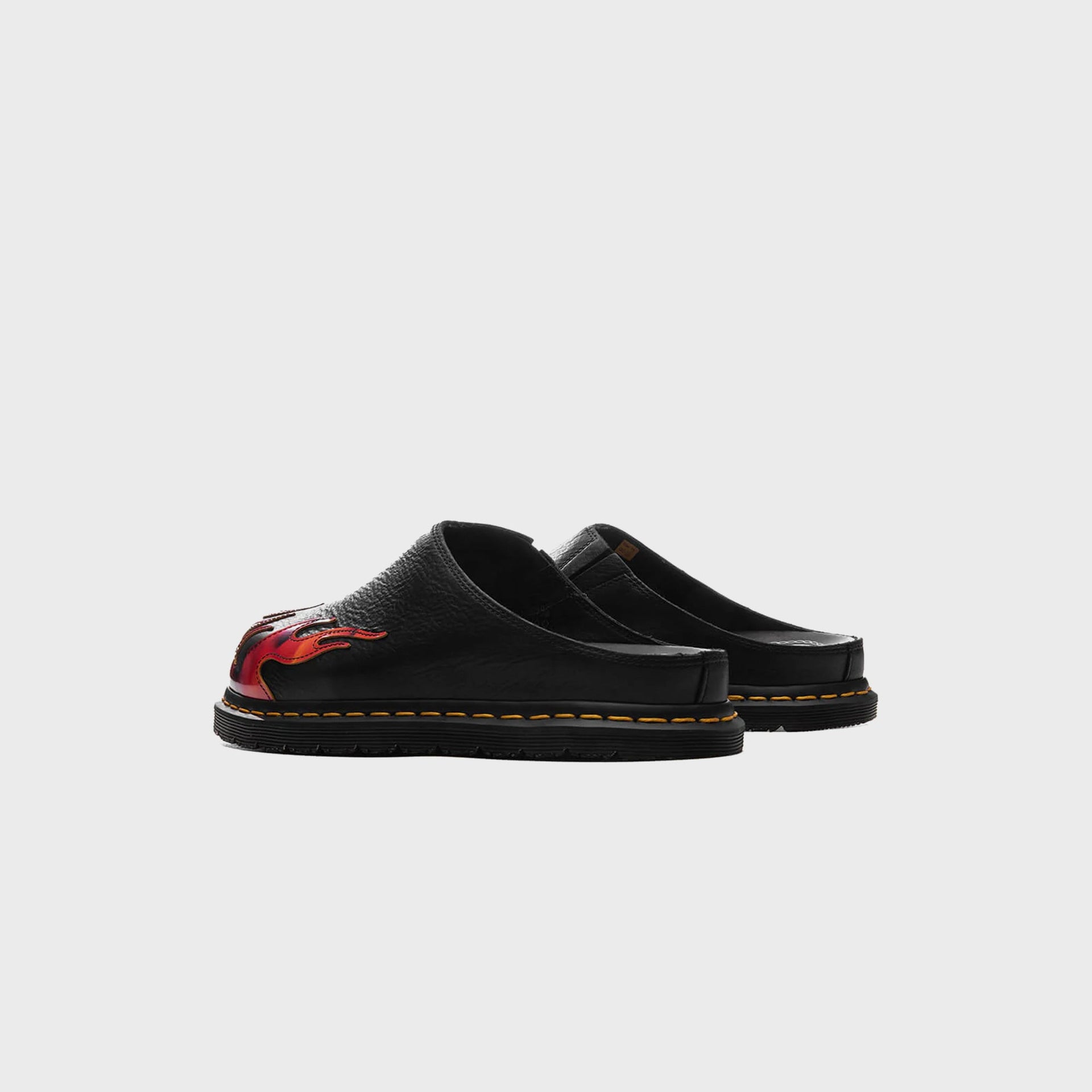Dr. Martens San Mule - Flame XLD / Black