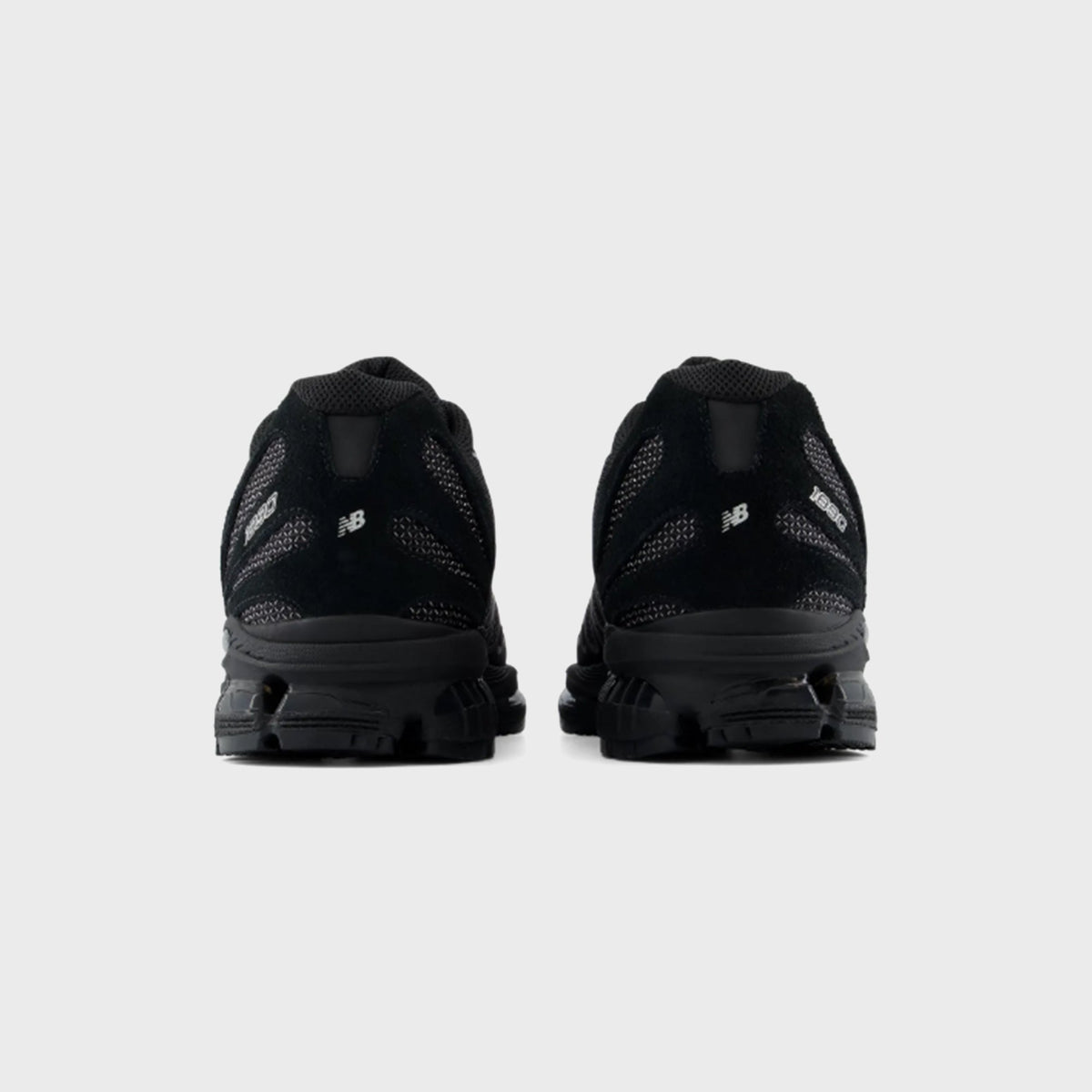 New Balance Abzorb 1890 - Black / Silver Metallic / Black Cement