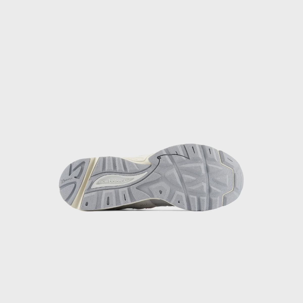 New Balance 880R - Reflection / NB 103 White / Rain Cloud