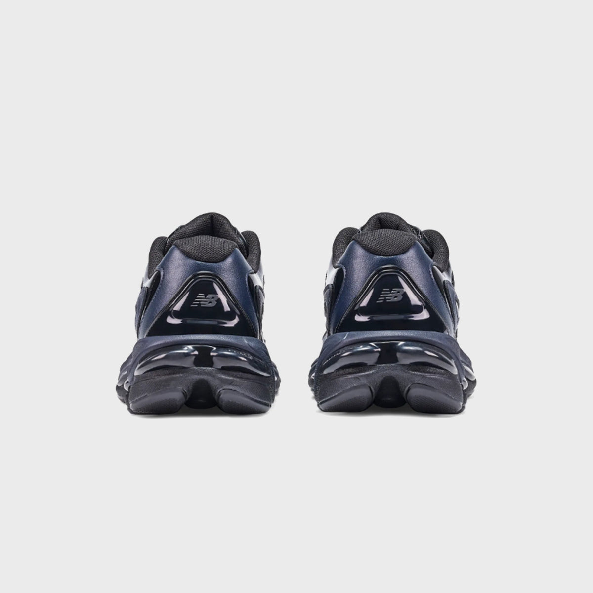 New Balance 983 - Black / Dark Night