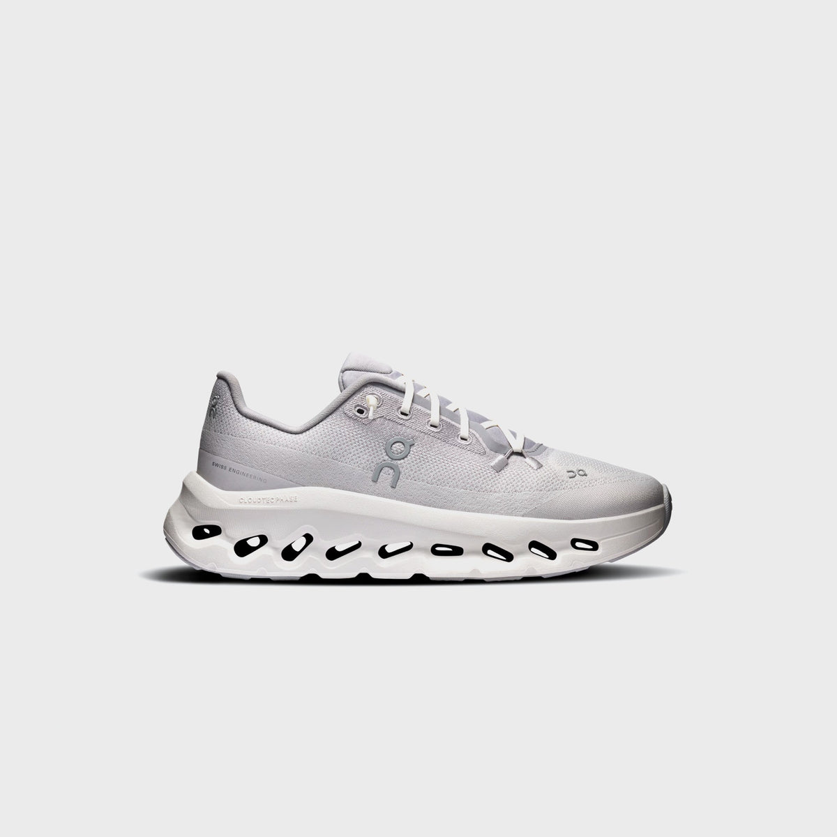 On Running WMNS Cloudtilt - Alloy / Silver