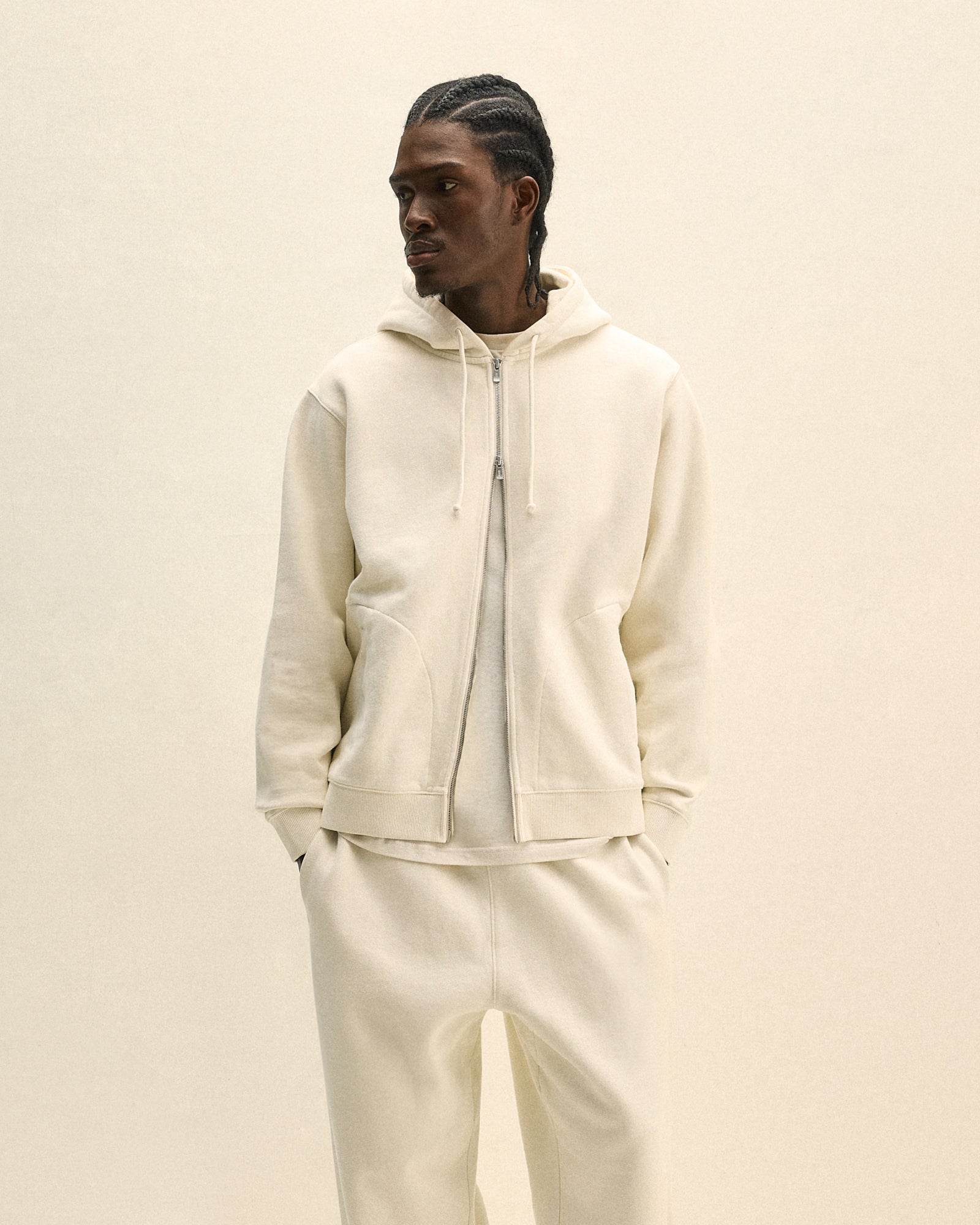 春物！早い者勝ち✨】 KITH ニットフーディ パーカー