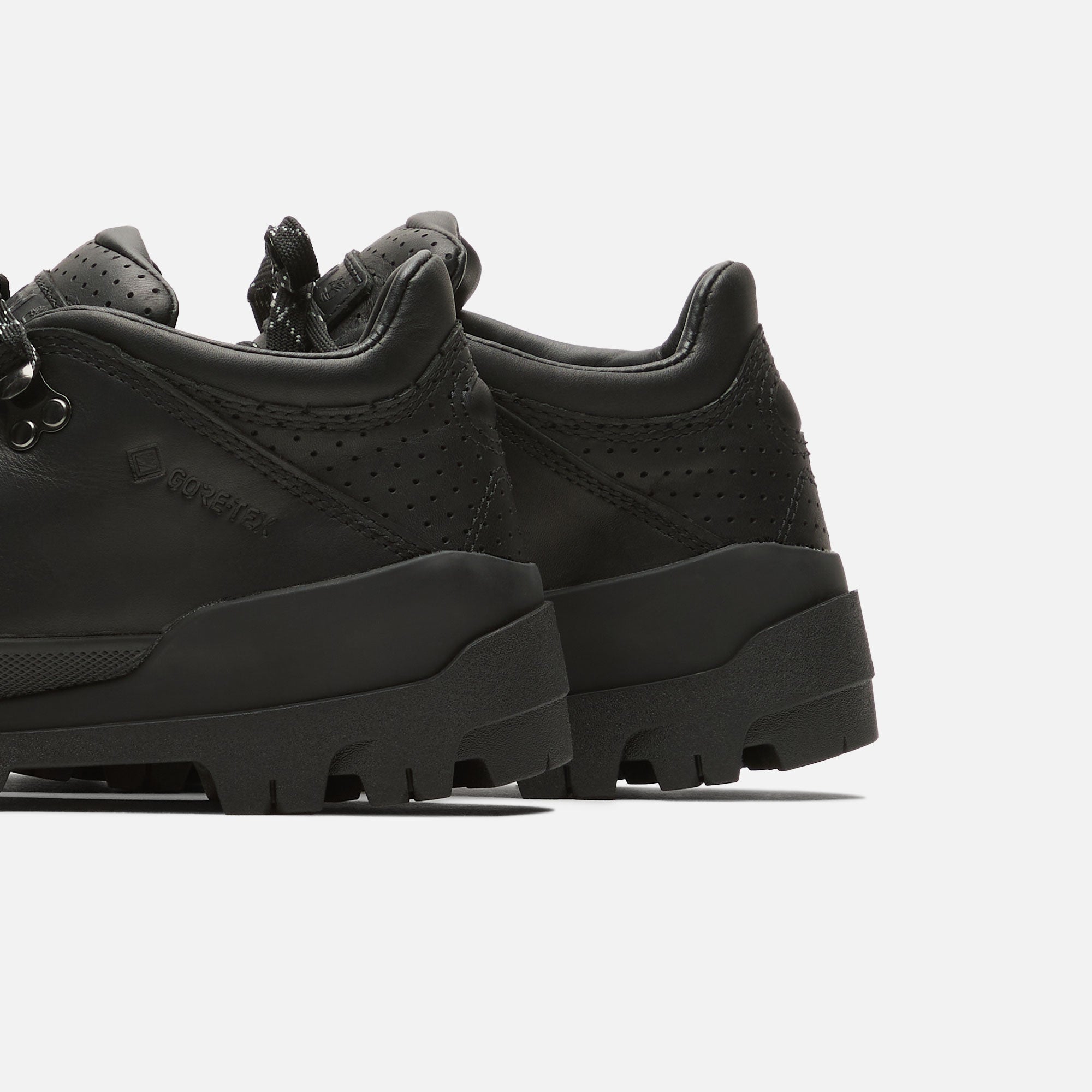 Timberland World Hiker GORE-TEX Boot - Black Full Grain – Kith