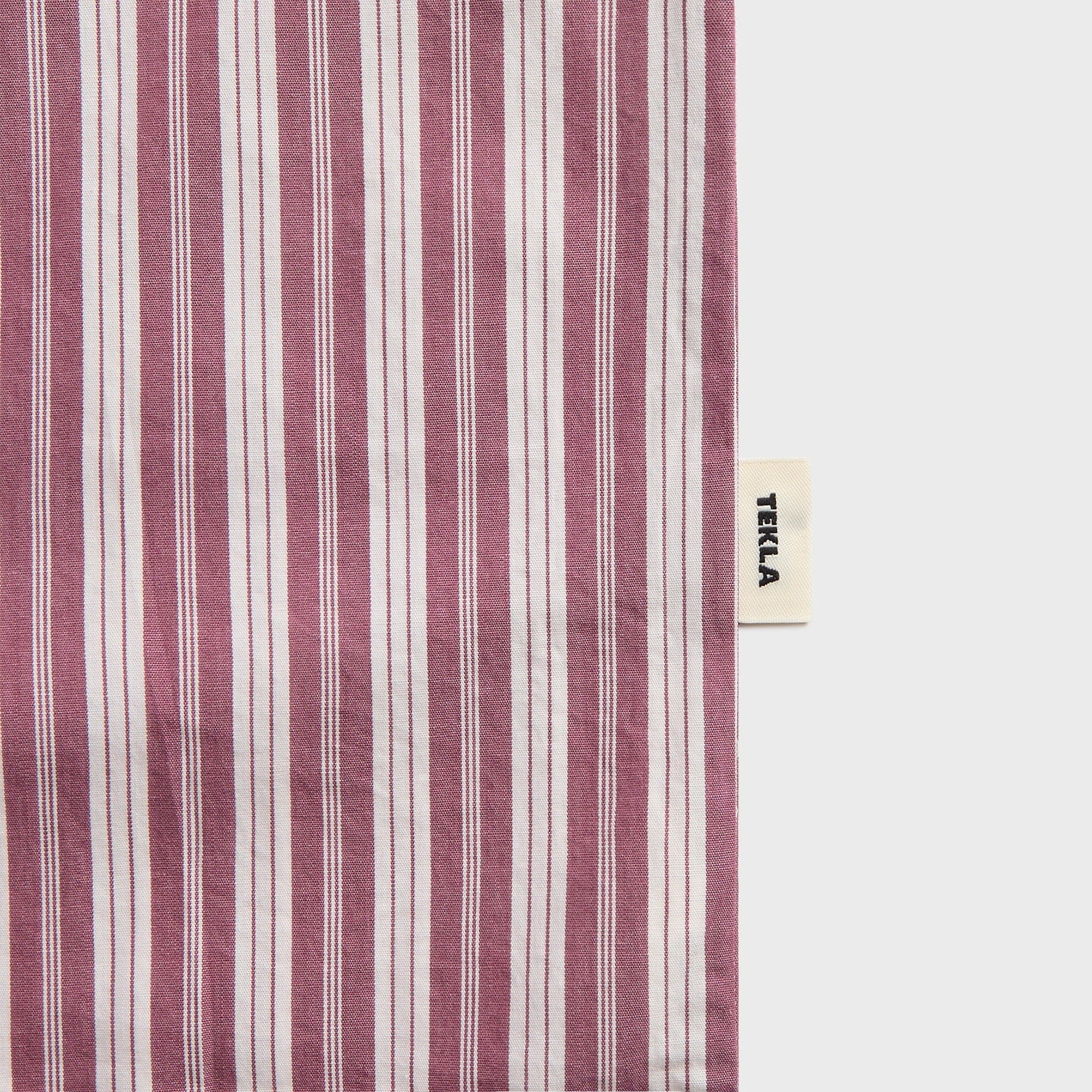 Tekla Poplin Long-Sleeved Pyjama Shirt - Pink / White